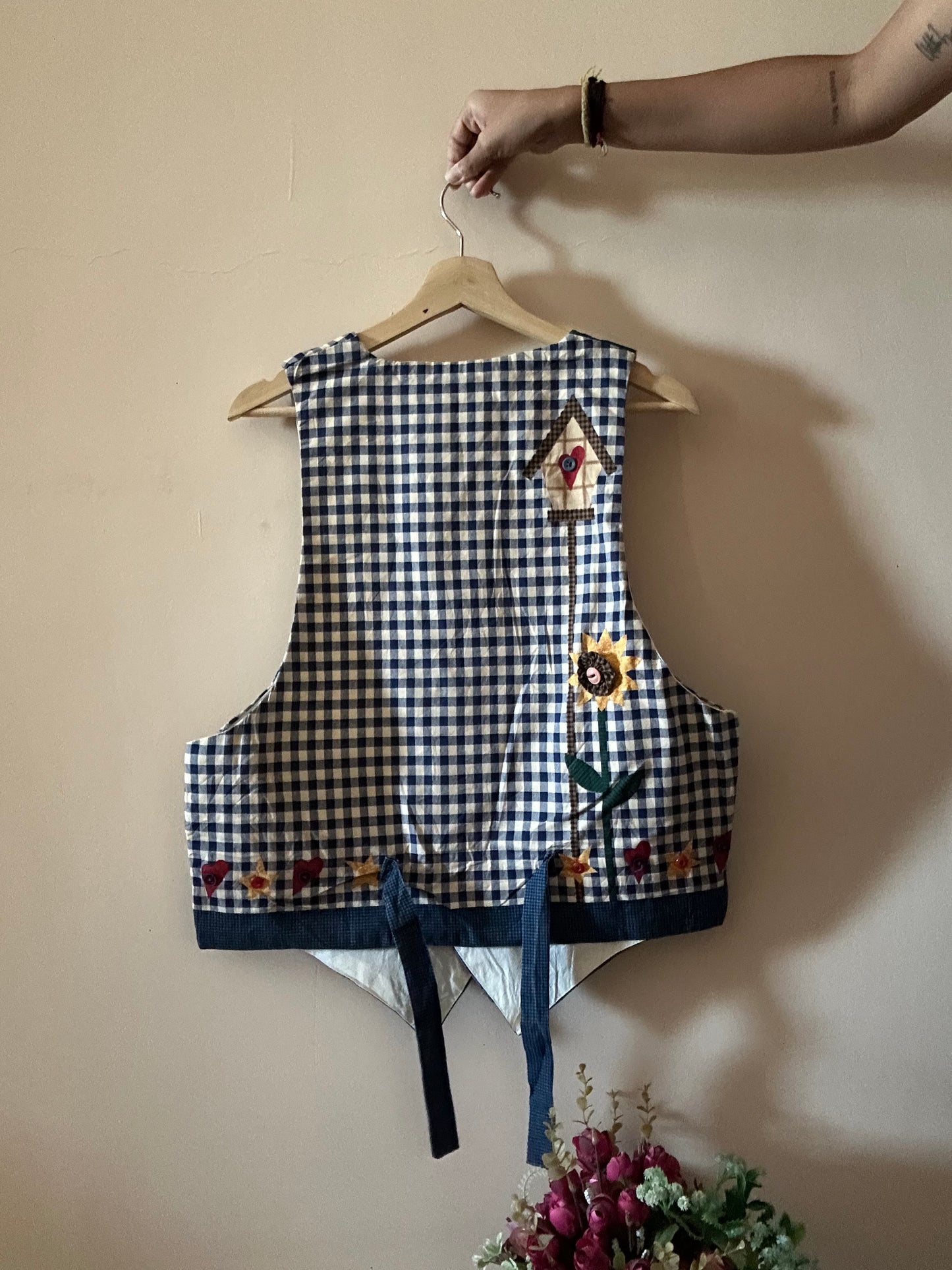 Cute Vintage Cotton Fabric Flower and Button Detail Vest