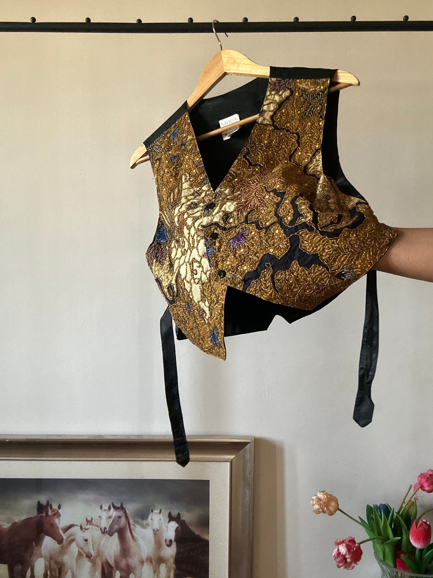 Moda Intl Vintage Beaded Vest