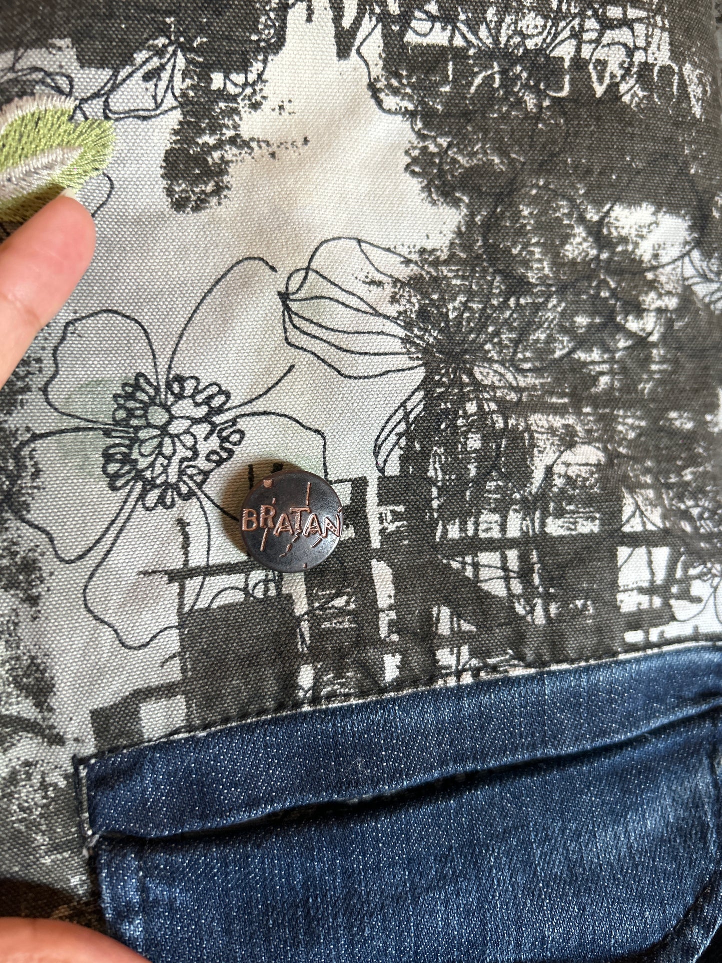Vintage BN Print Denim Skirt With Six Pockets