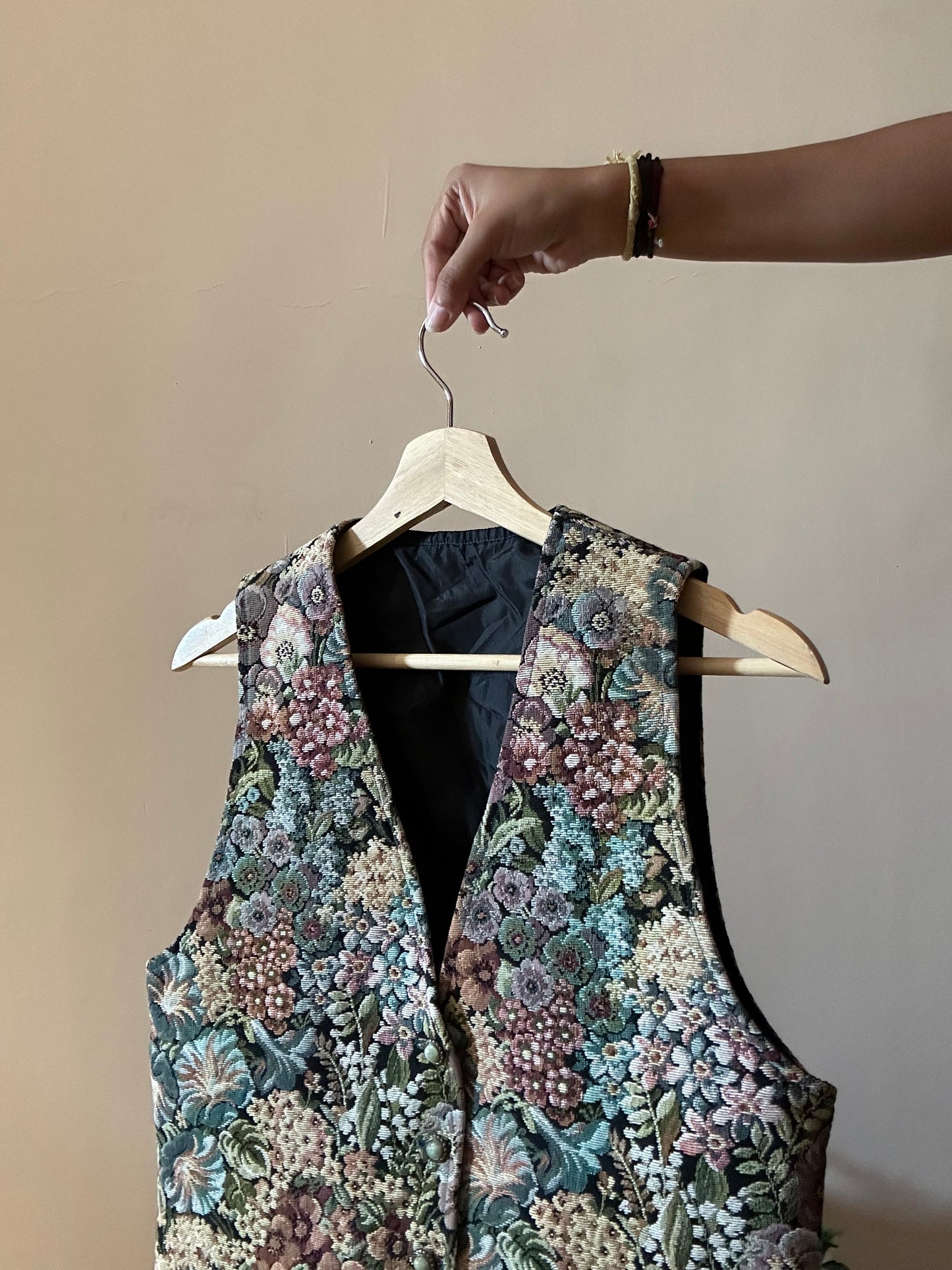 Vintage Floral Jacquard Vest