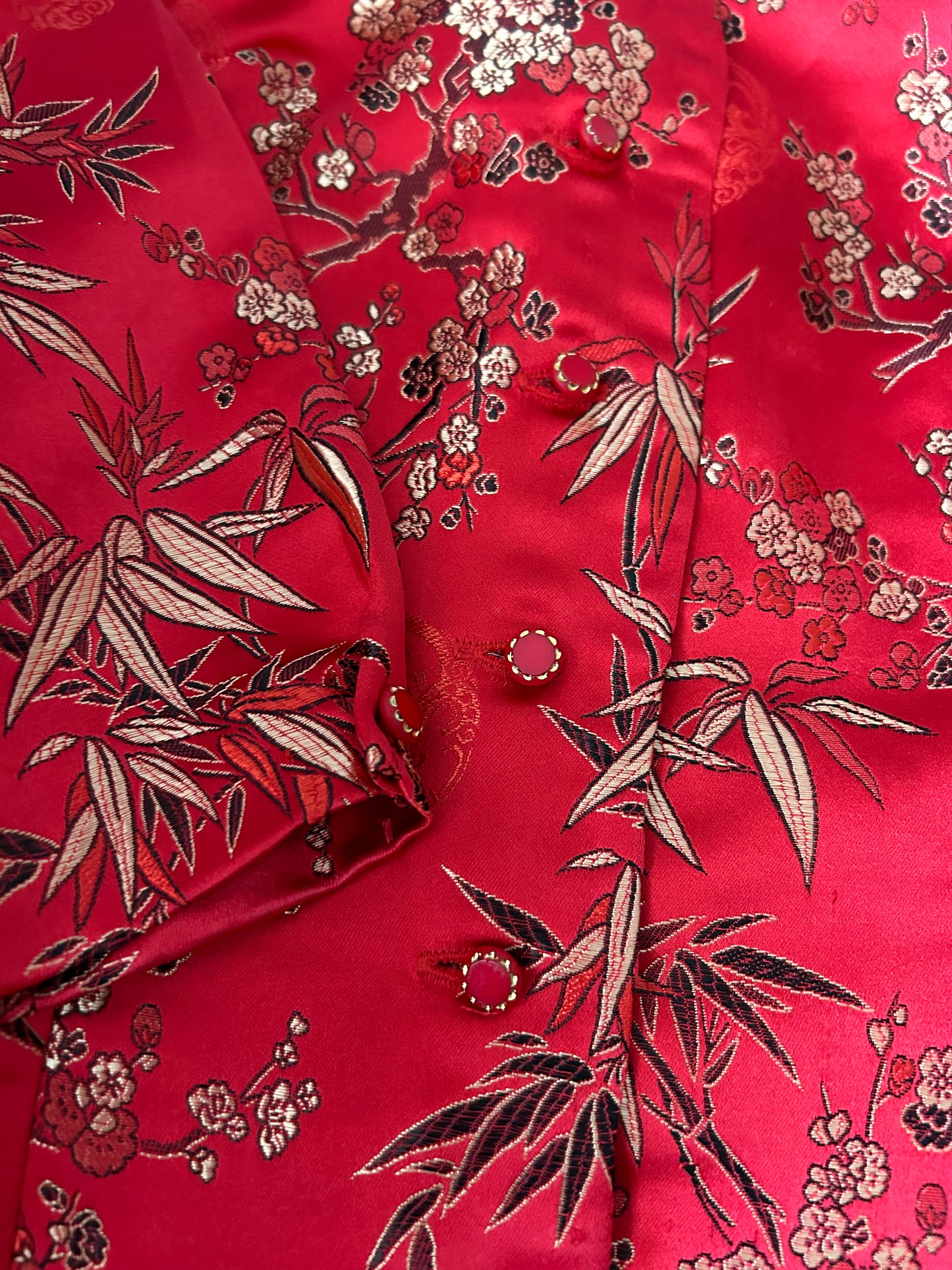 Vintage Asian Brocade Red Shaket