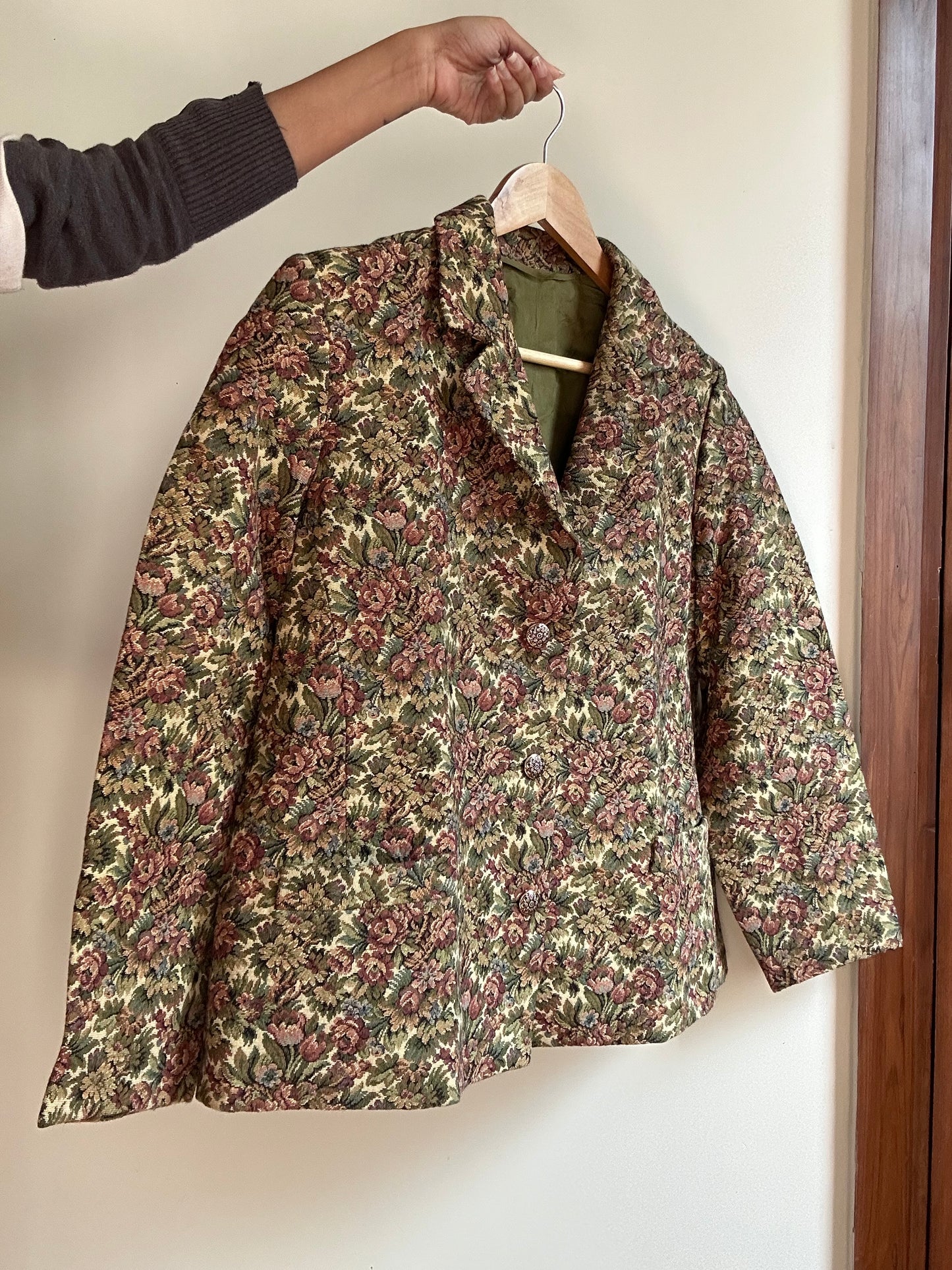 Vintage Floral Jacquard Blazer