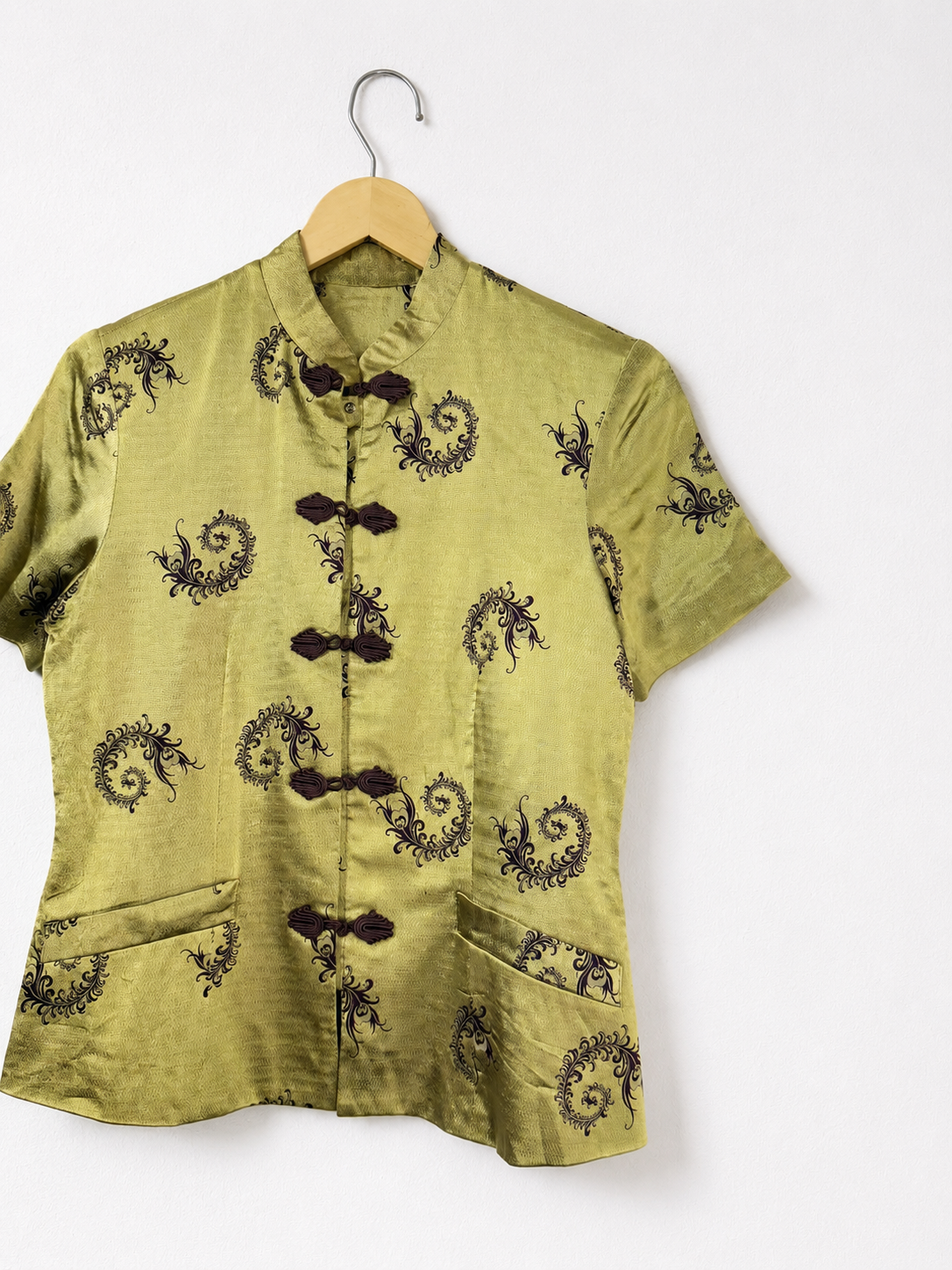 Vintage Paisley Mandarin Collar Frog Closure Shaket