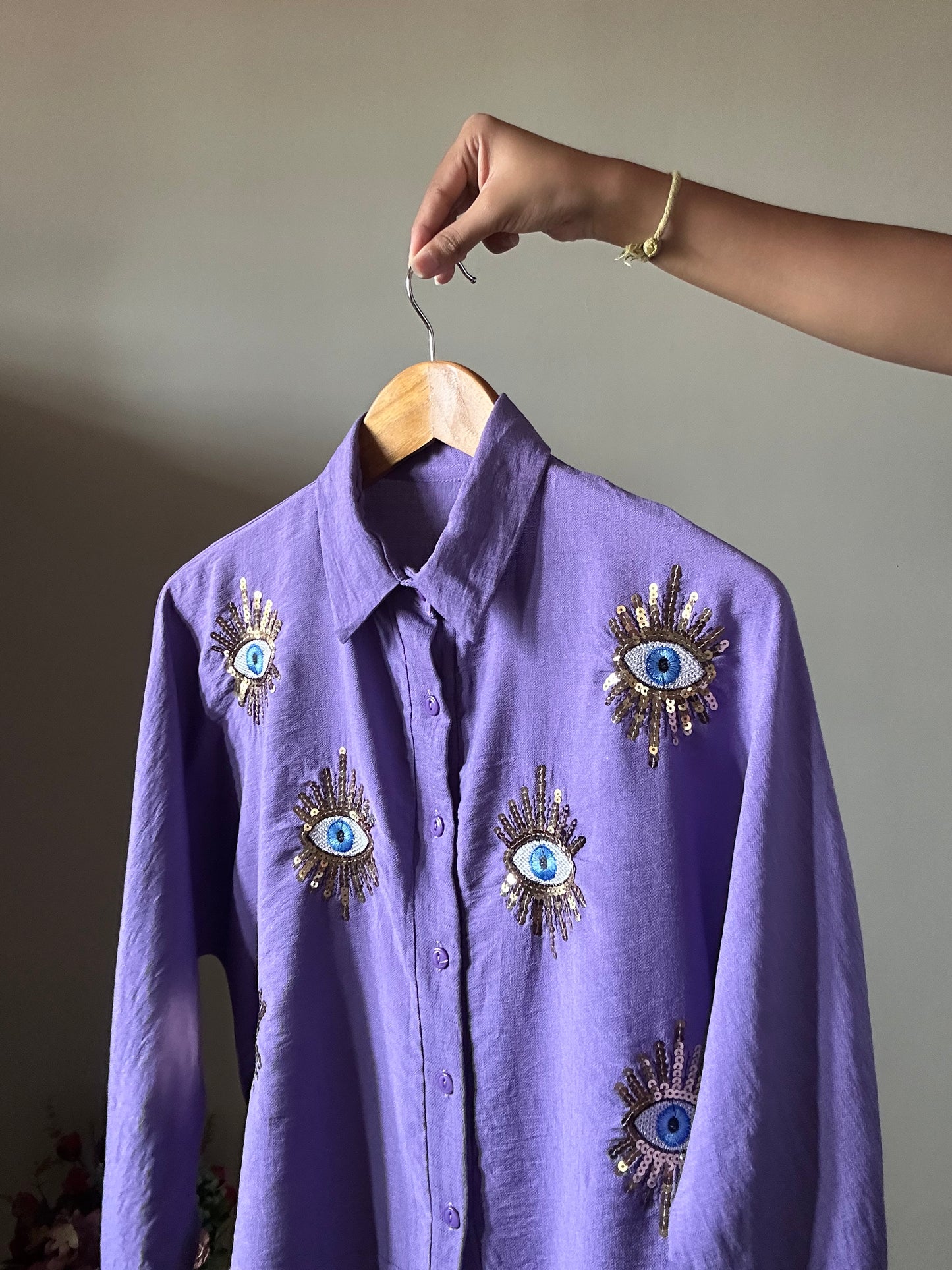 Vintage Embroidered Shirt With Front Knot
