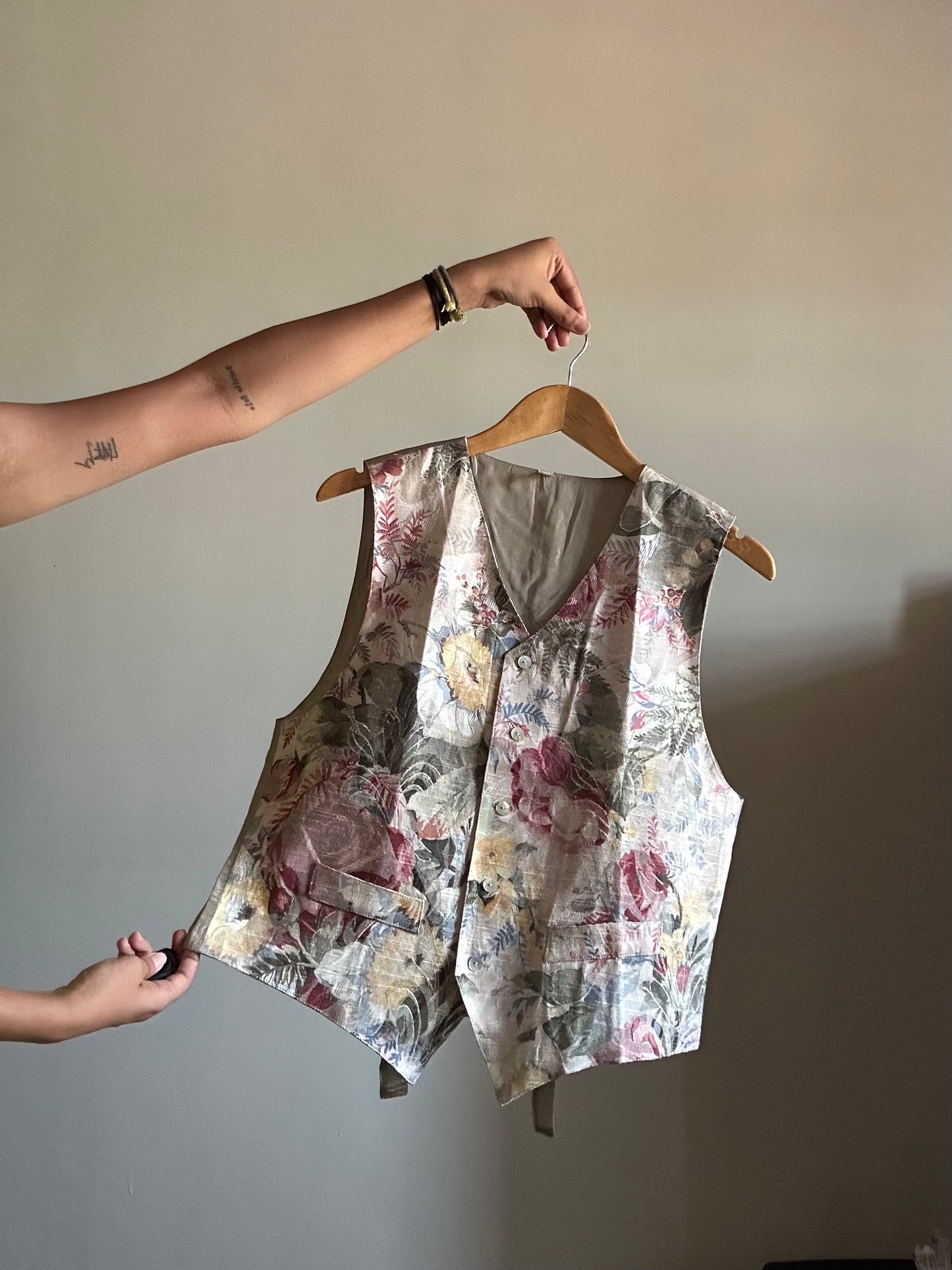 Vintage Textured and Water Colour Print Floral Vest