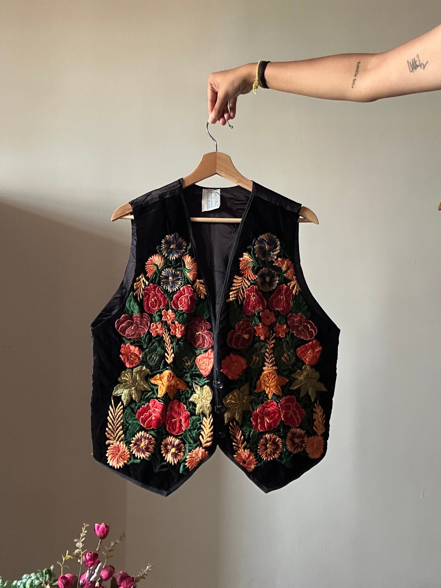 Hand to Hand Vintage All Embroidered Vest