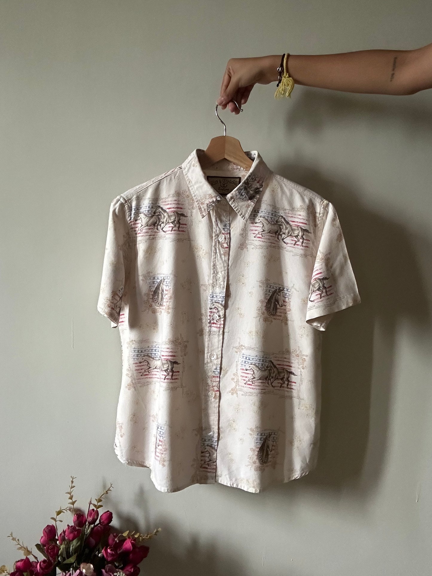 Bite & Bridle Vintage Racing Horse Print Shirt