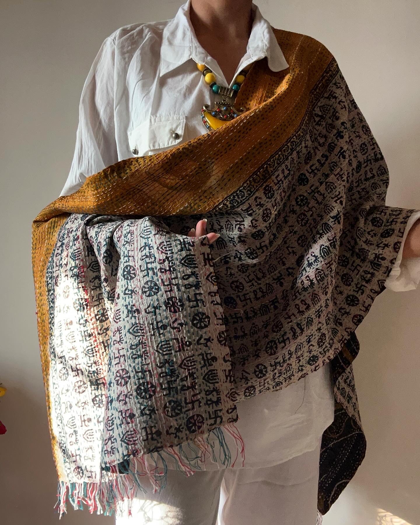 Abstract Multi Print Traditional Reversible Stole