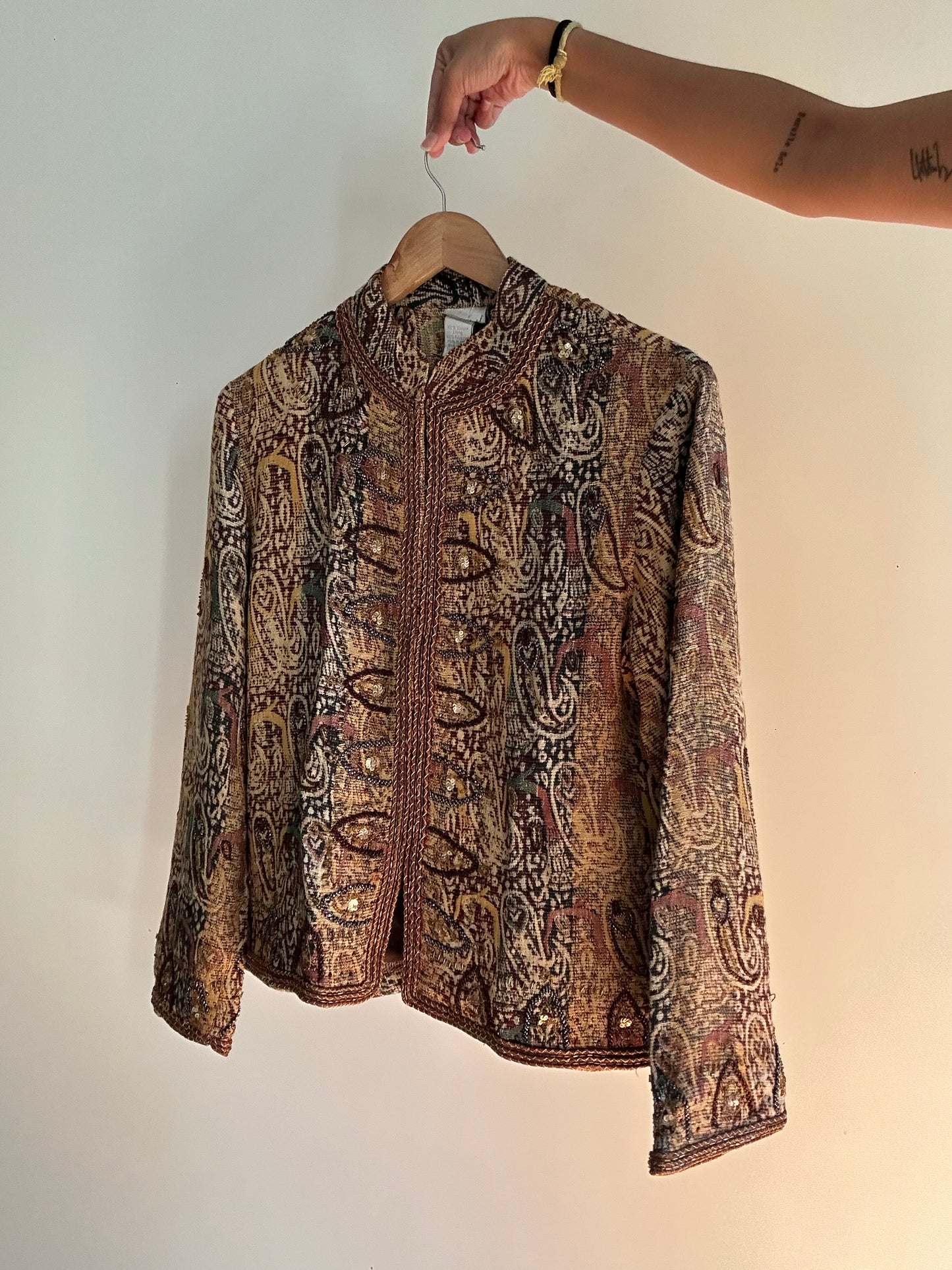 Spiegel Vintage All Weaved and Embroidered Shaket