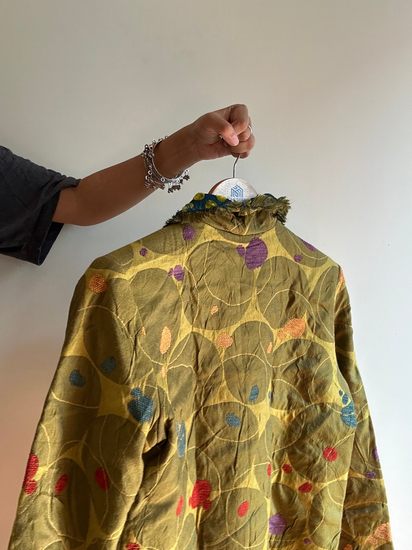 Vintage Lilly Hill Shaket