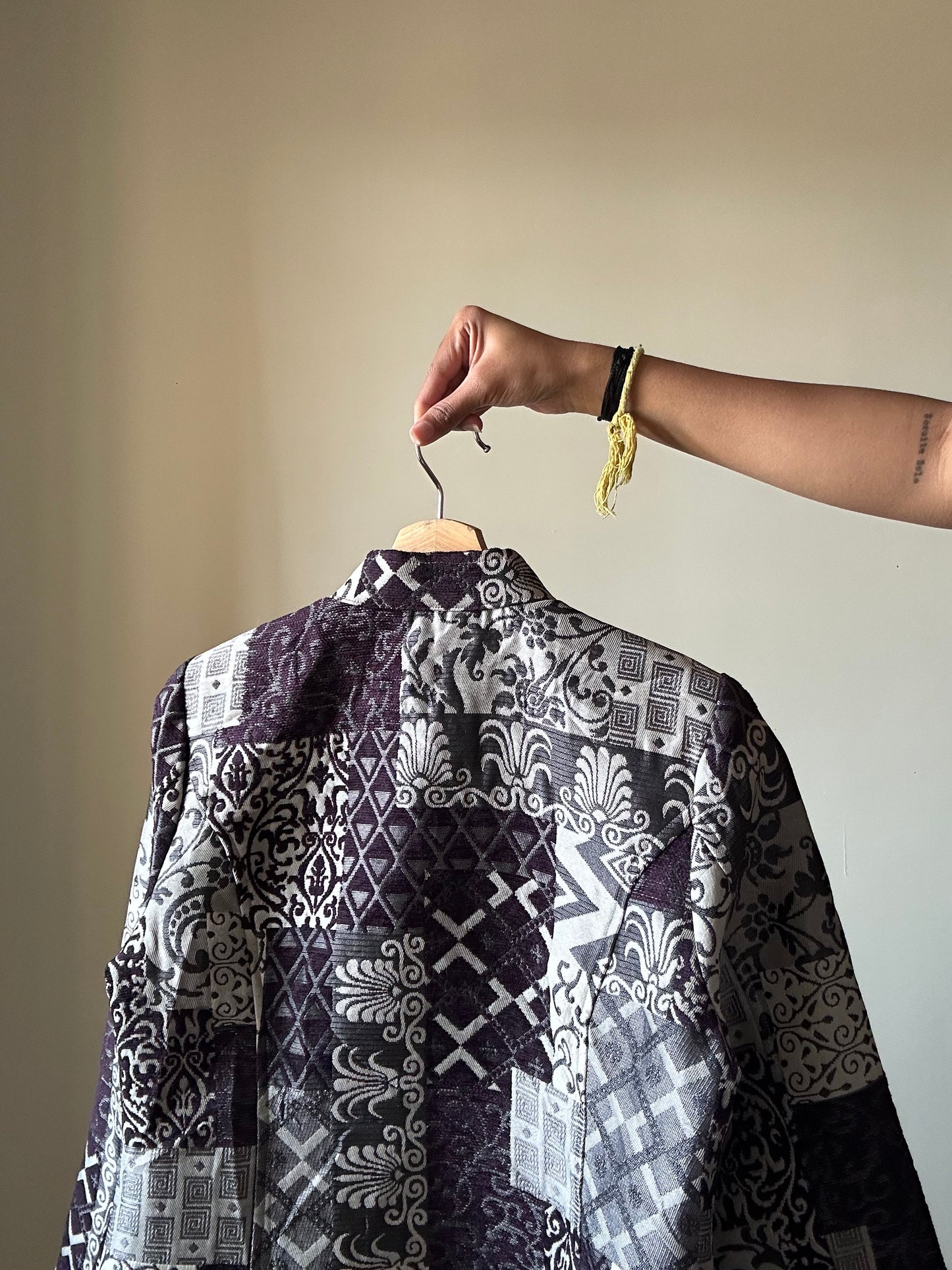 Christopher & Banks Vintage Embroidered Shaket