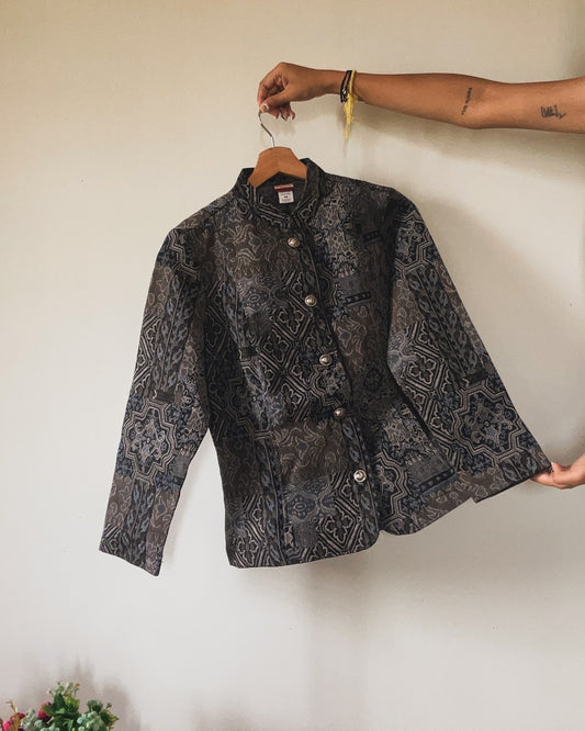 Tudor Court Vintage Jacquard Shaket