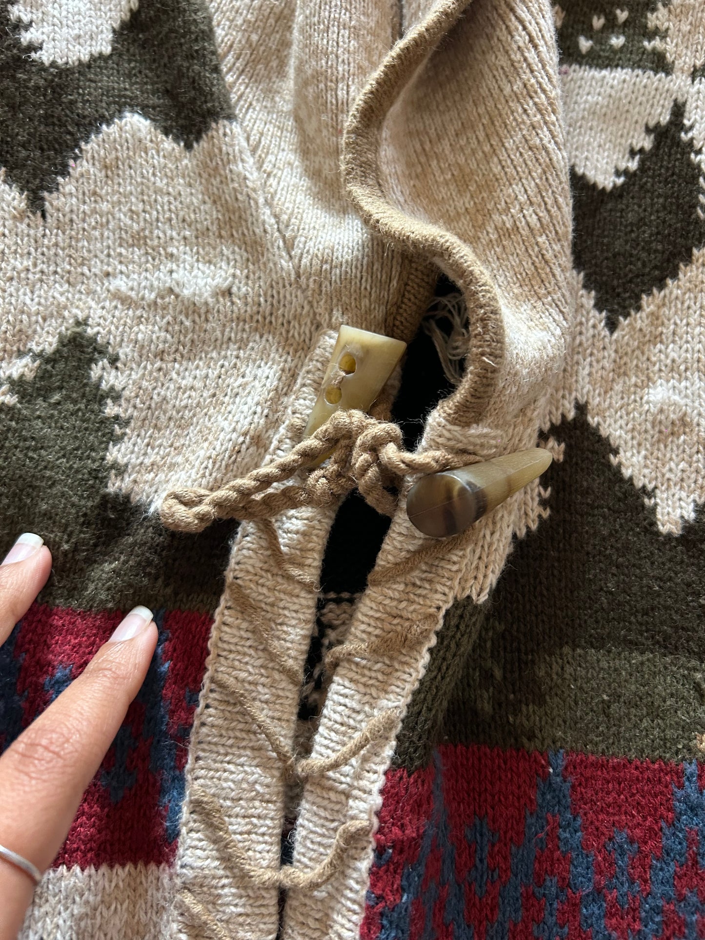 Vintage Traditional Style Embroidered Knit Cardigan