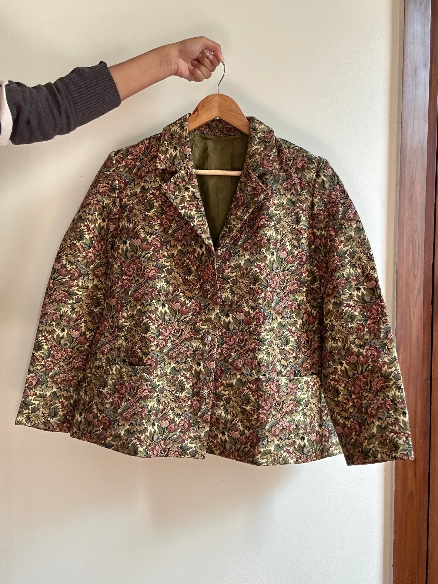 Vintage Floral Jacquard Blazer