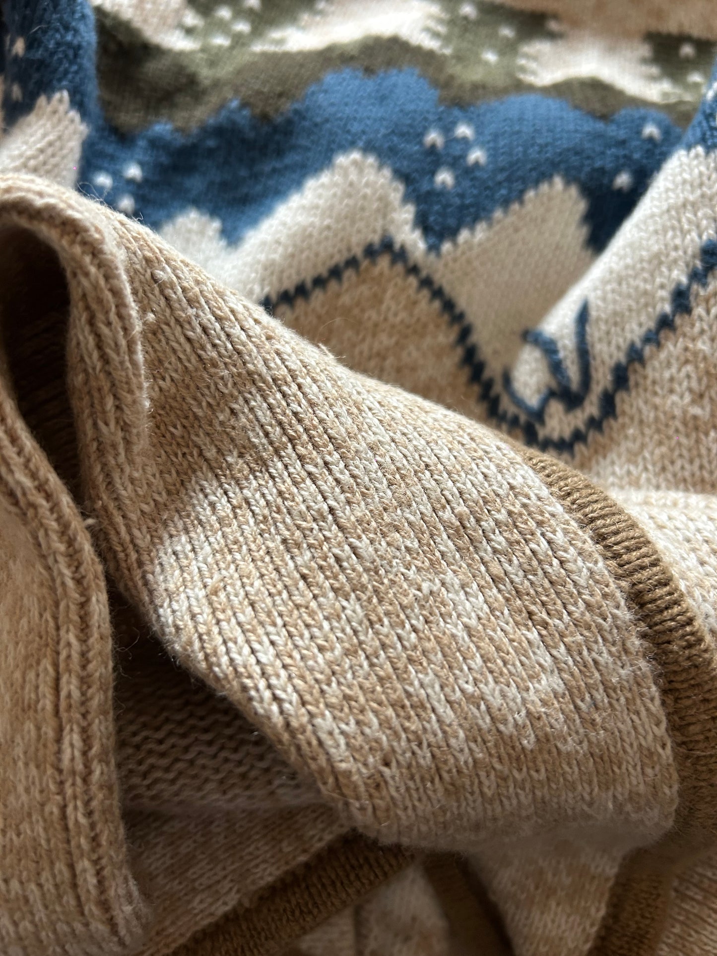 Vintage Traditional Style Embroidered Knit Cardigan