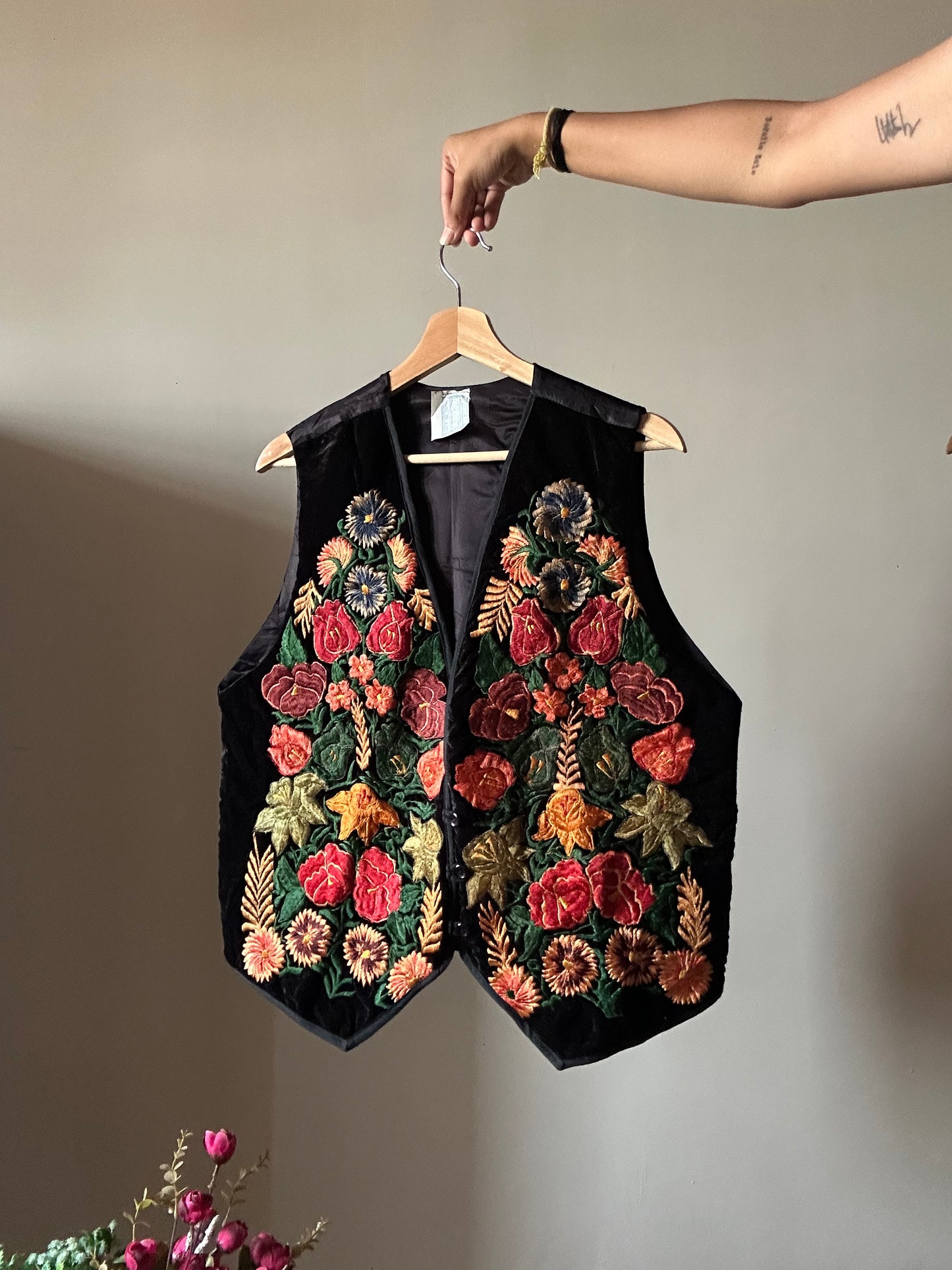 Hand to Hand Vintage All Embroidered Vest