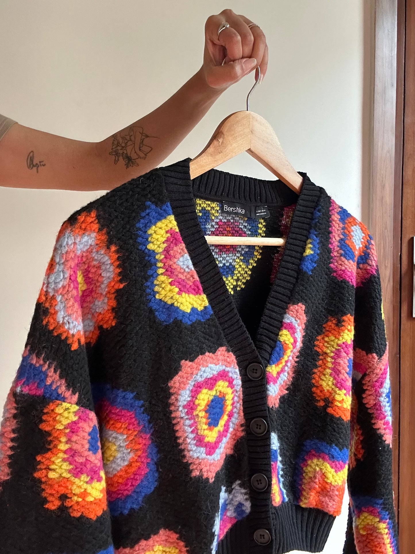 Bershka Weaved Knit Cropped Cardigan