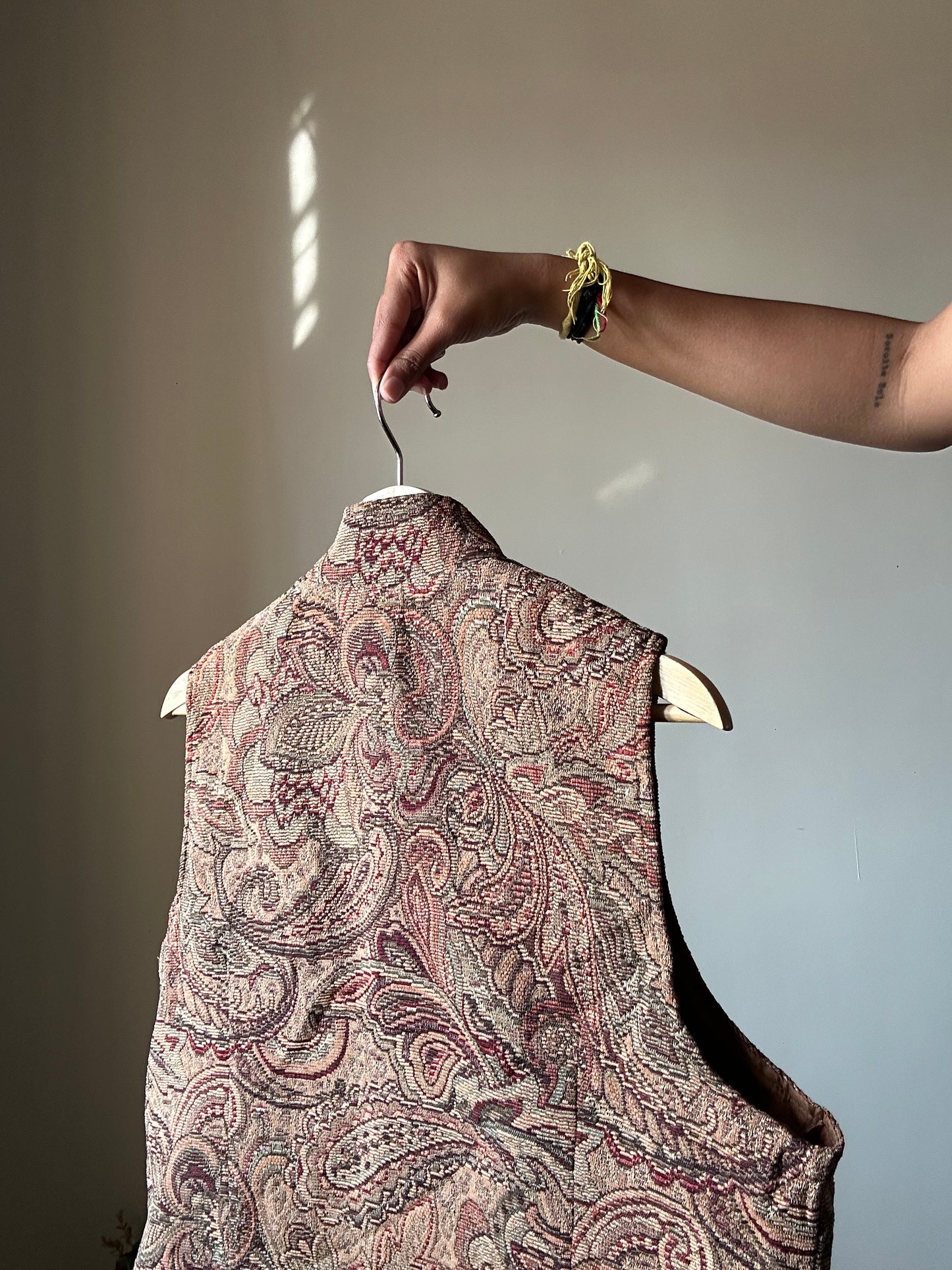 White Stag Vintage Weaved Vest