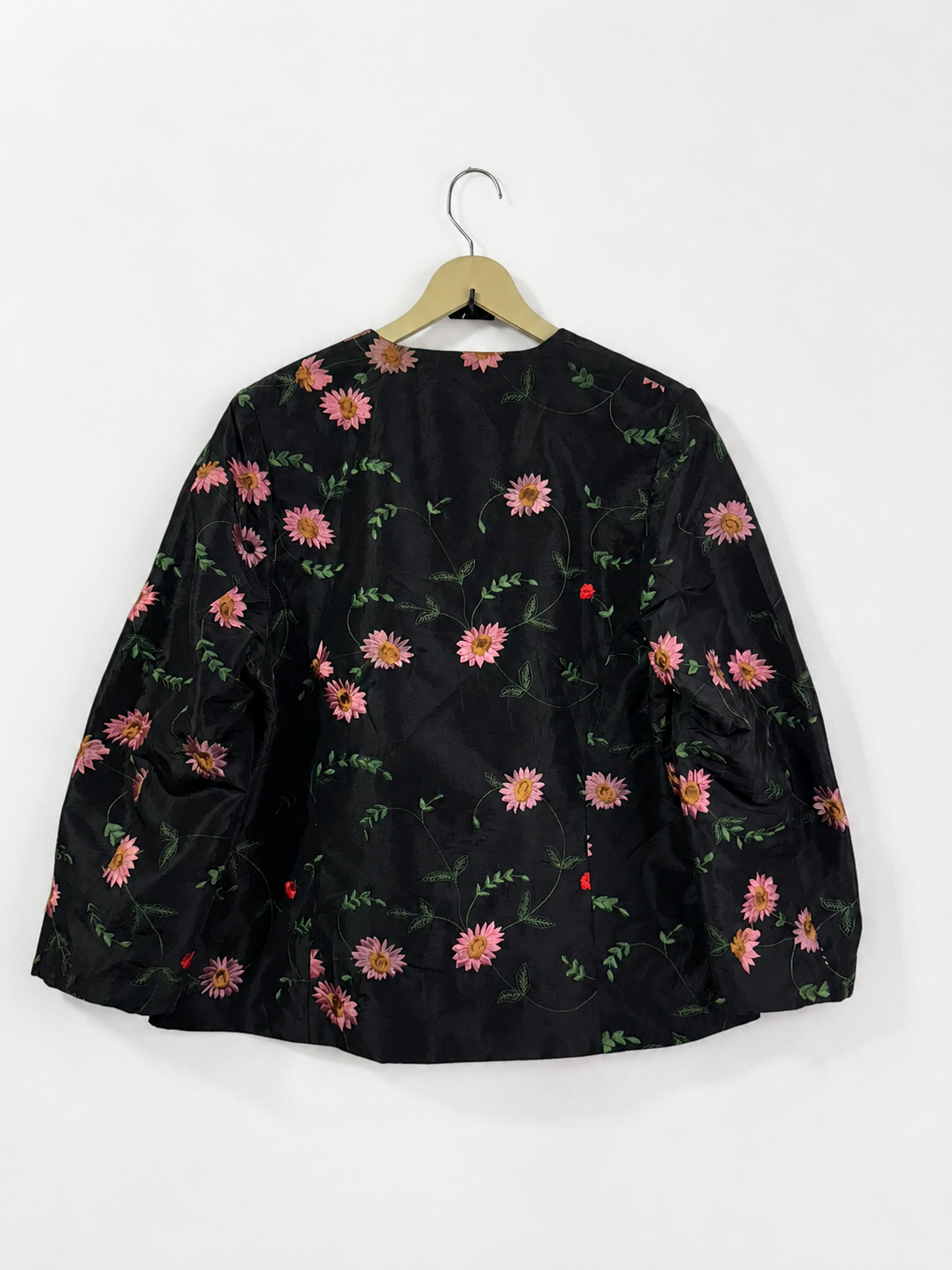 Vintage Noir Bloom Embroidered Jacket