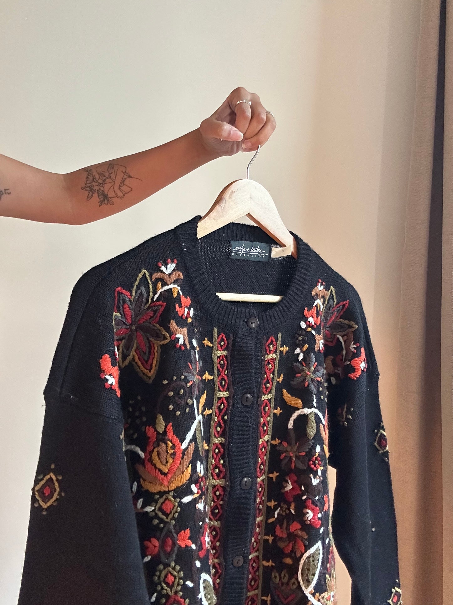 Evelyue Vintage Embroidered Knit Cardigan