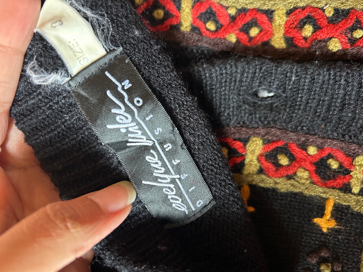 Evelyue Vintage Embroidered Knit Cardigan