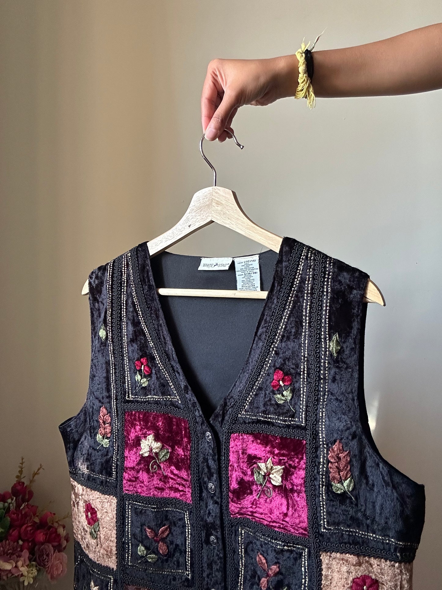White Stag Vintage Vest
