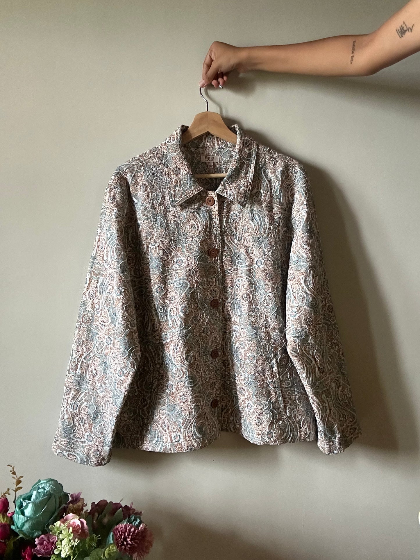 Baxter & Wells Vintage Embroidered Shaket