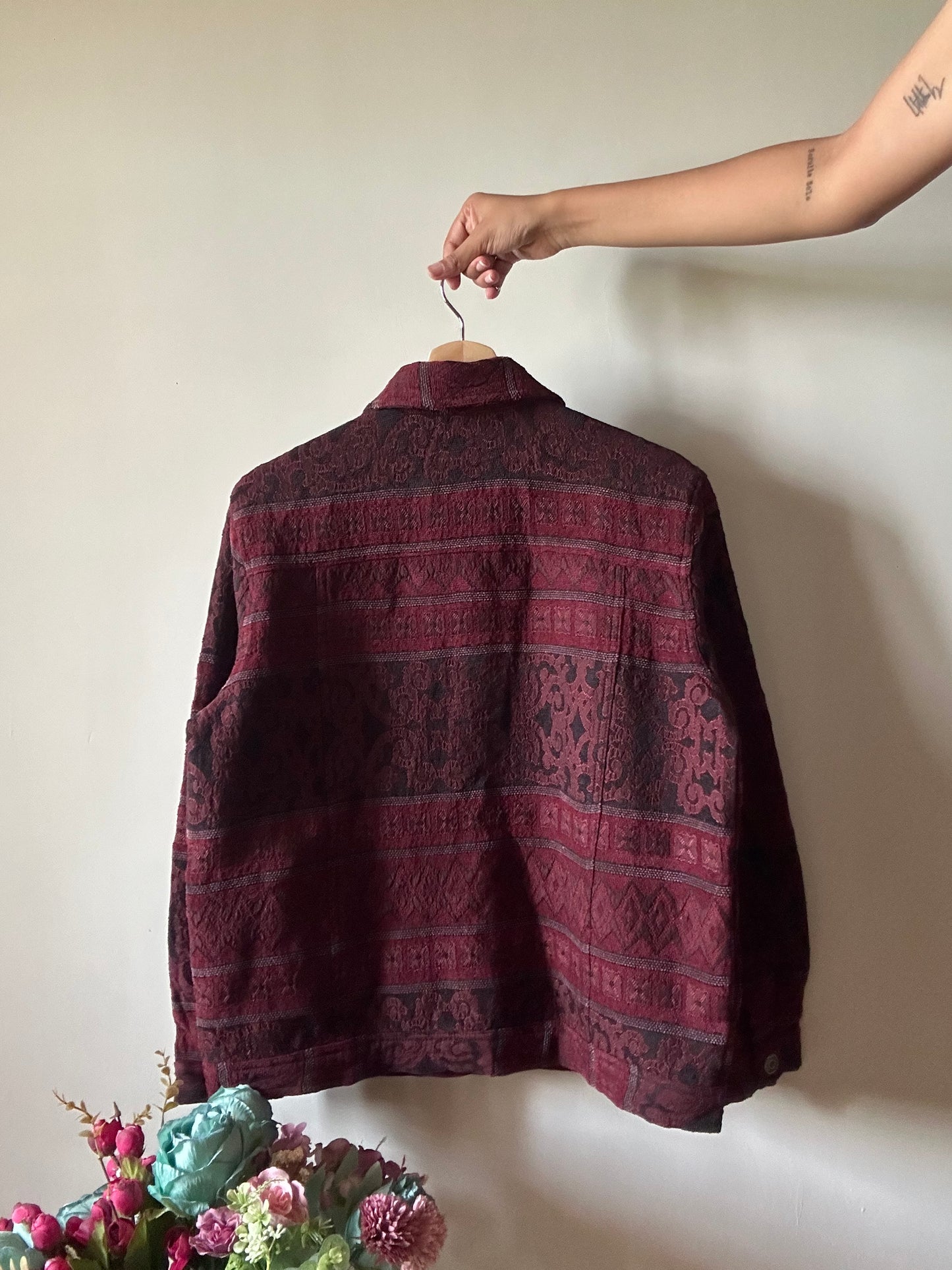Breckenridge Weaved Multi Pattern Shaket