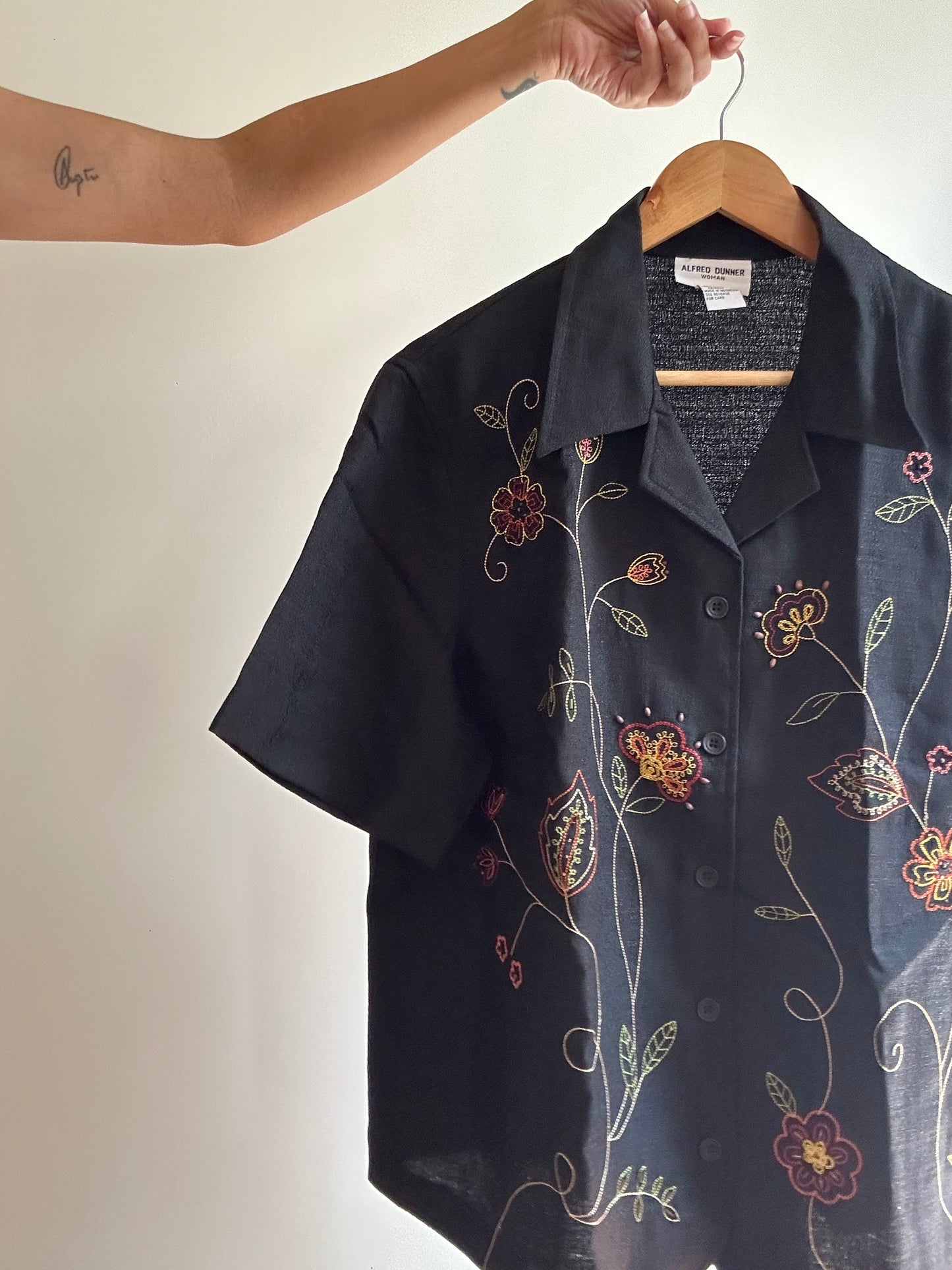 Alfred Dunner Vintage Embroidered Shirt