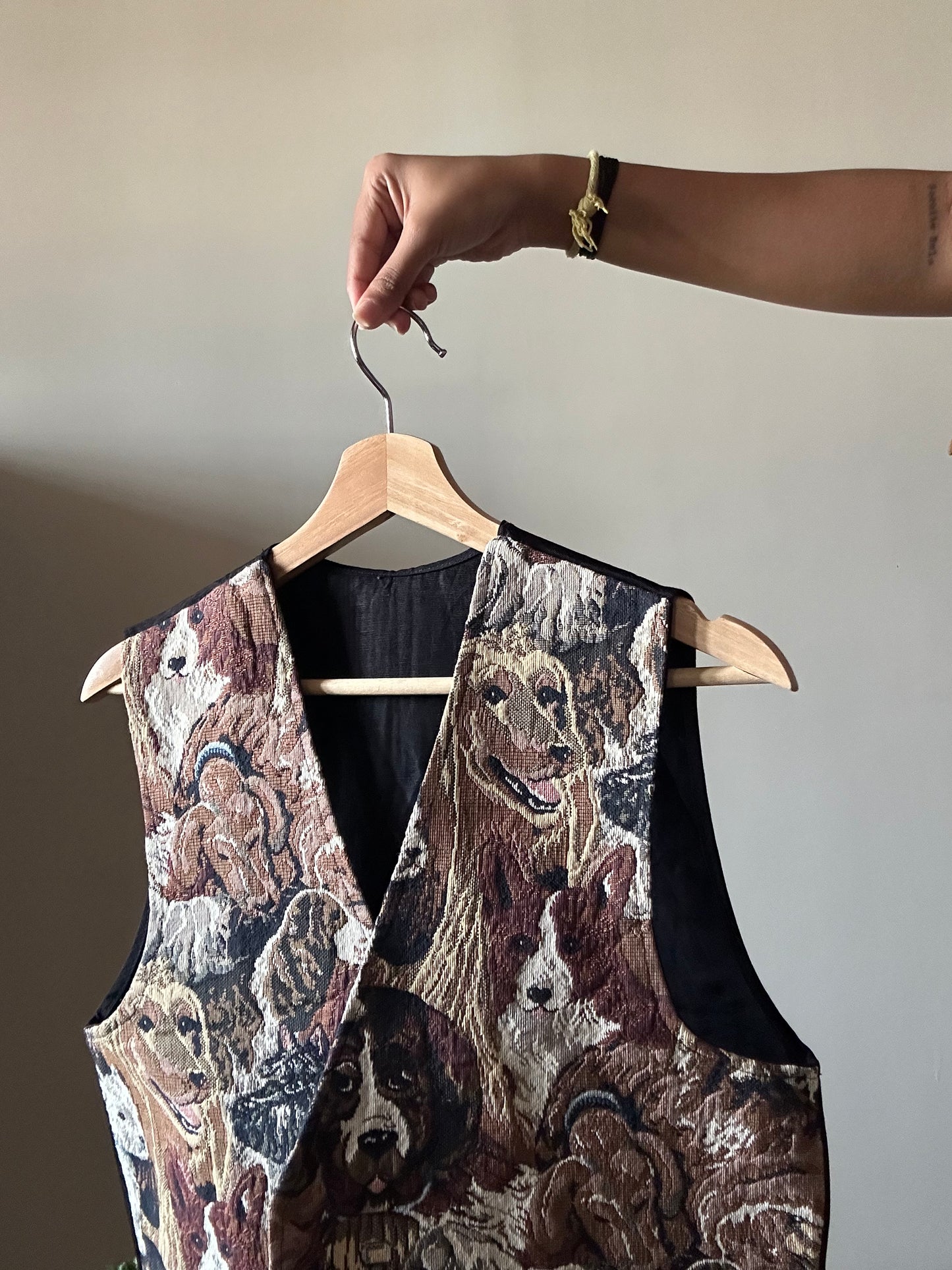 Vintage Doggu Weaved Vest