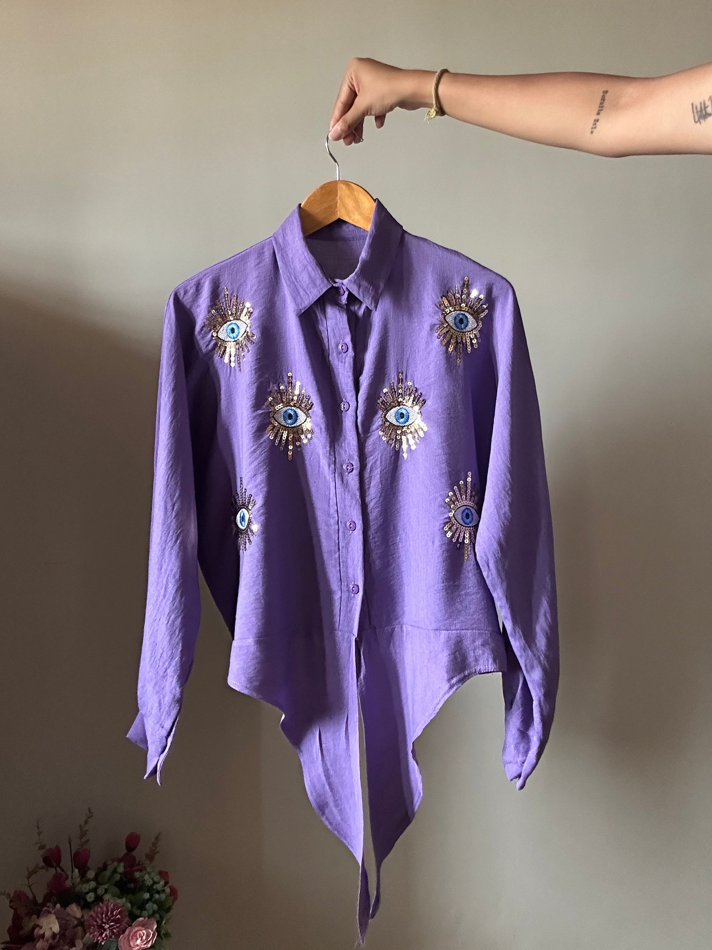 Vintage Embroidered Shirt With Front Knot