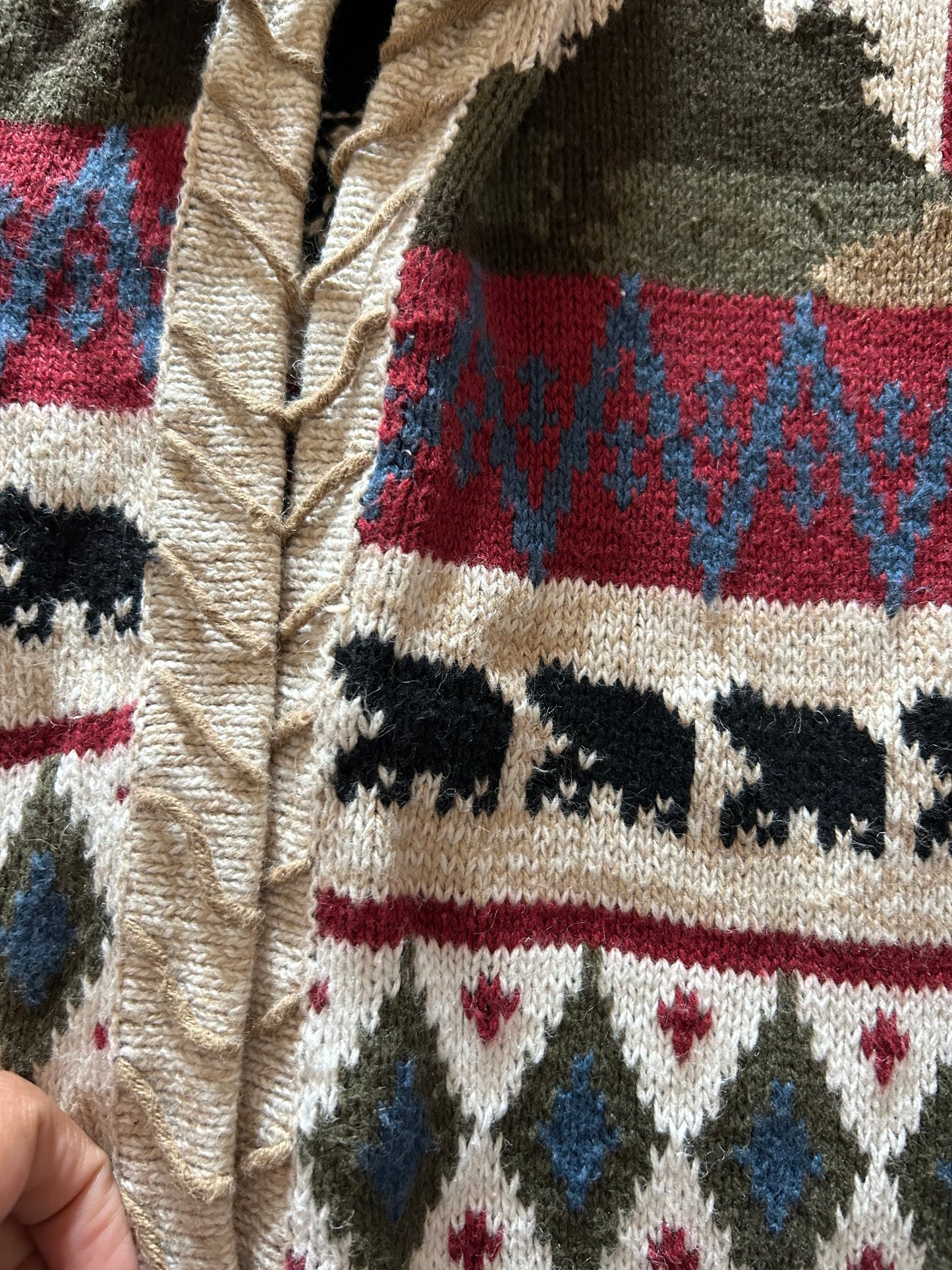 Vintage Traditional Style Embroidered Knit Cardigan