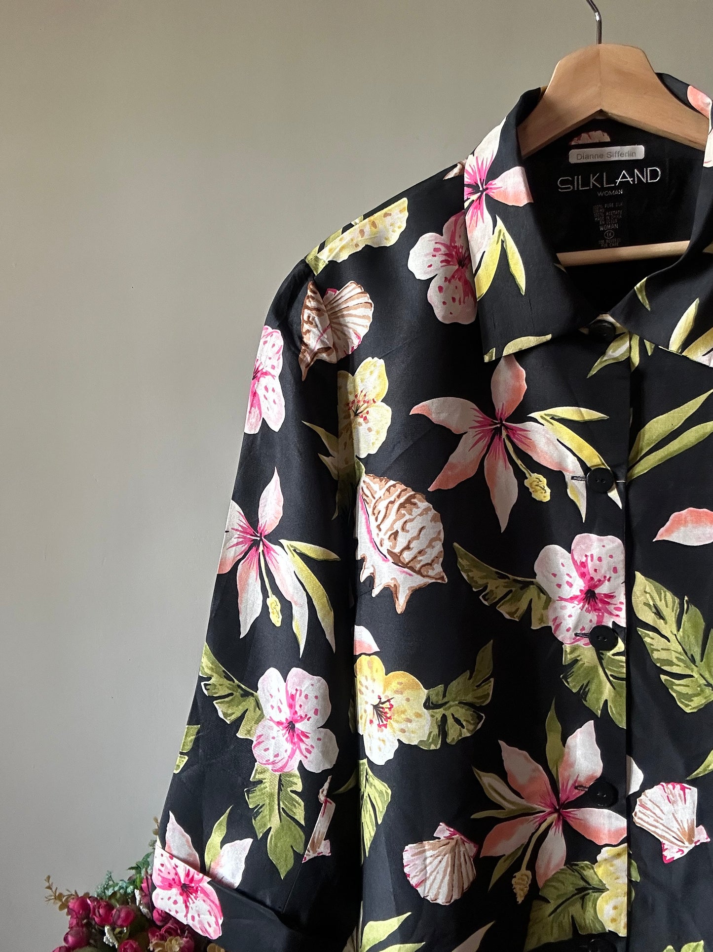 Vintage Silkland Floral Shaket