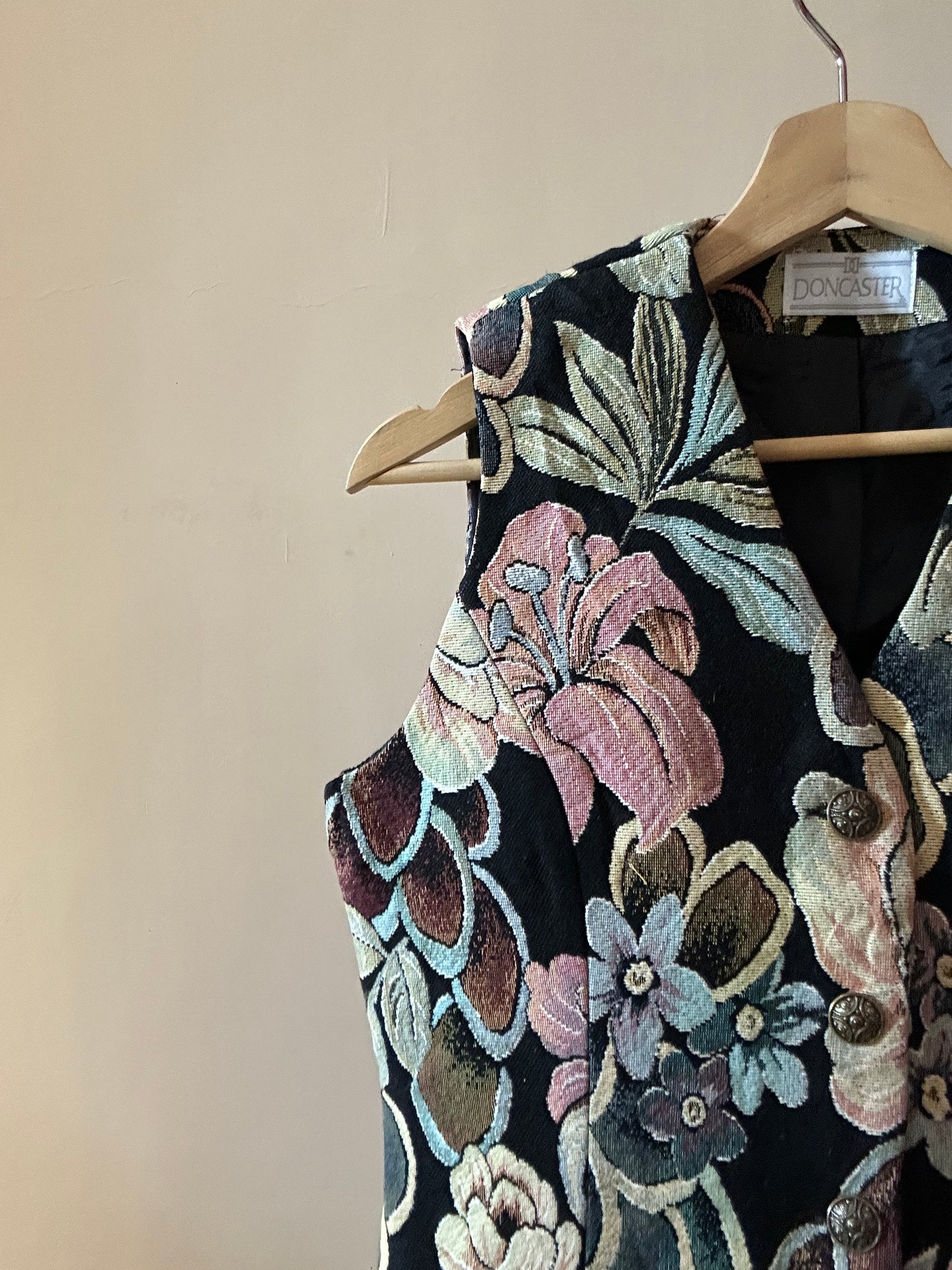 Vintage Doncaster Jacquard Floral Vest