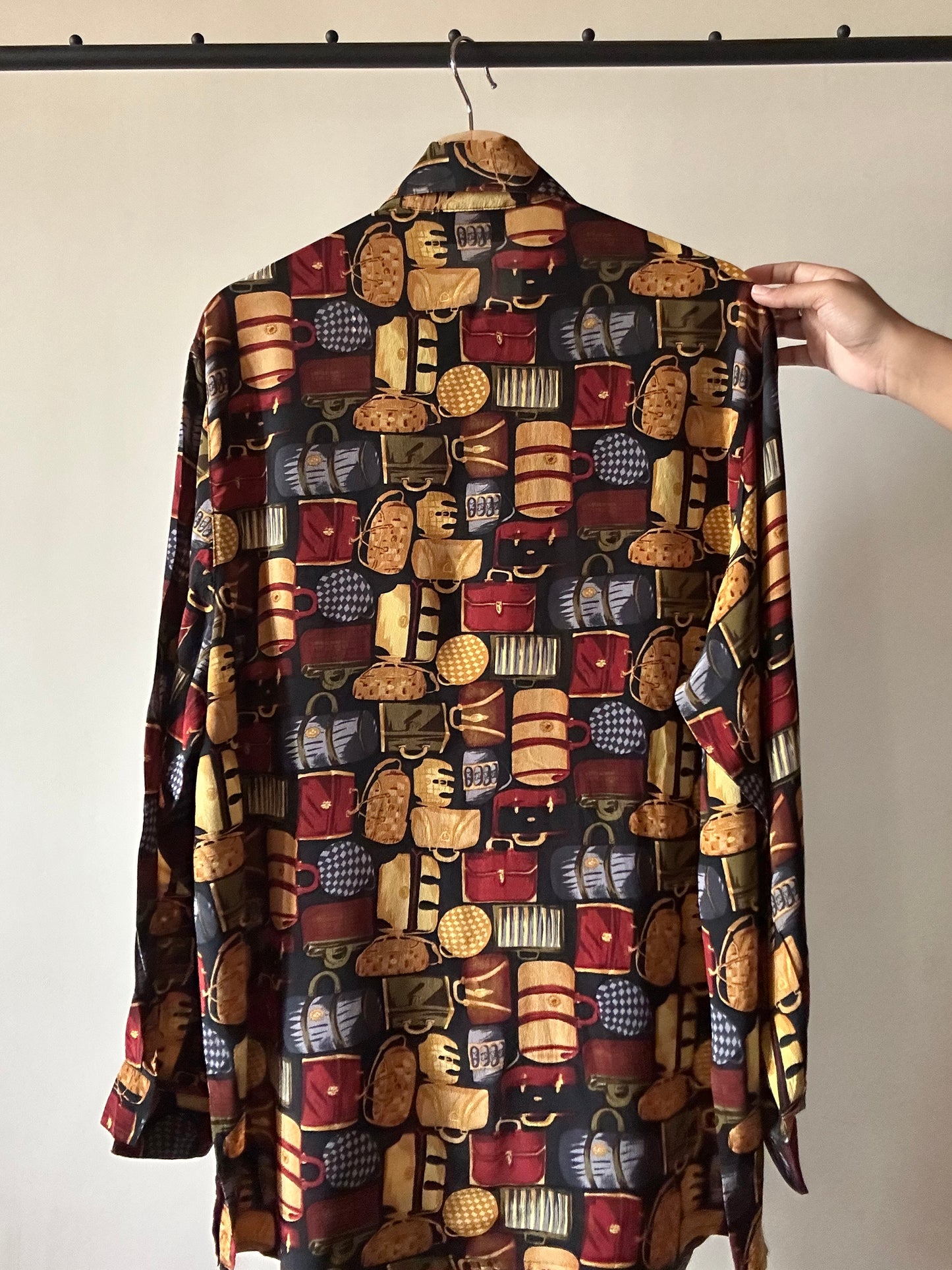 Silk Vintage Shirt With Bags Print