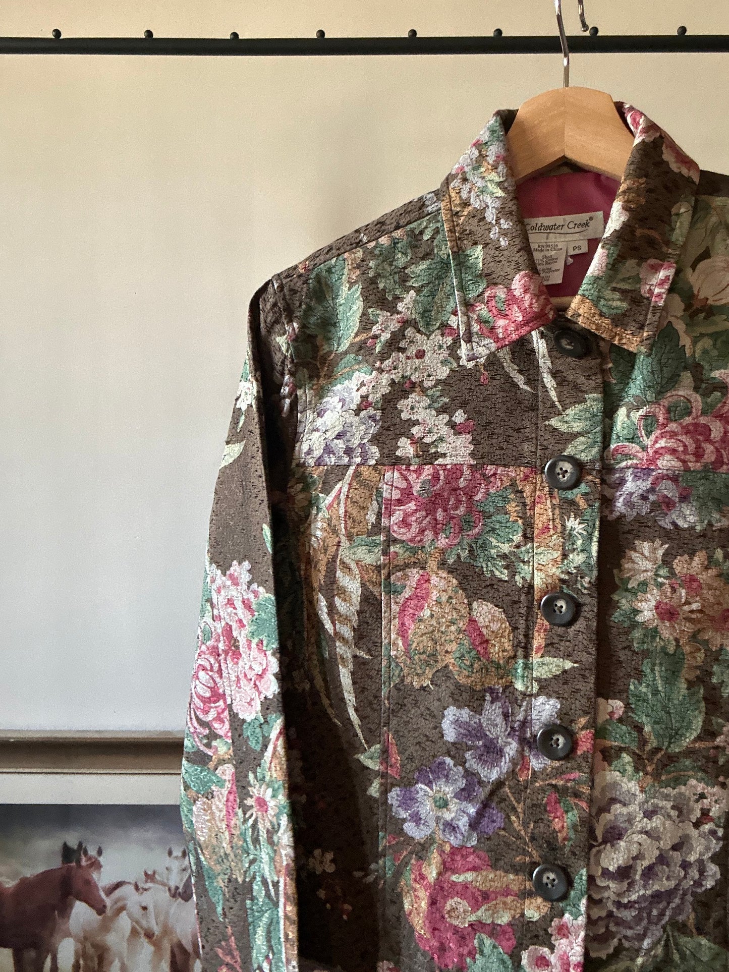 Coldwater Creek Floral Textured Vintage Shaket