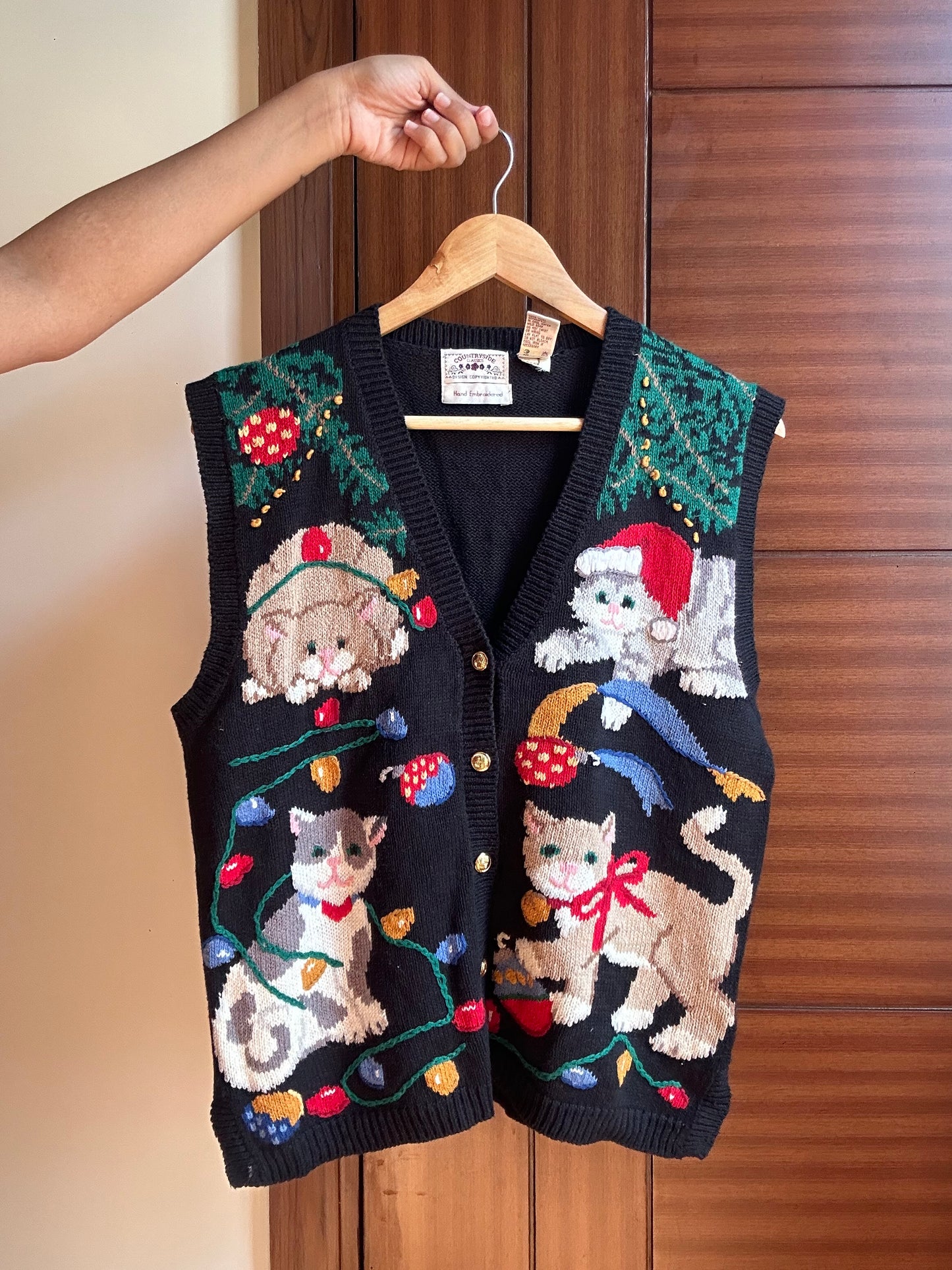 Country Side Classic Vintage Hand Embroidered Knit Vest