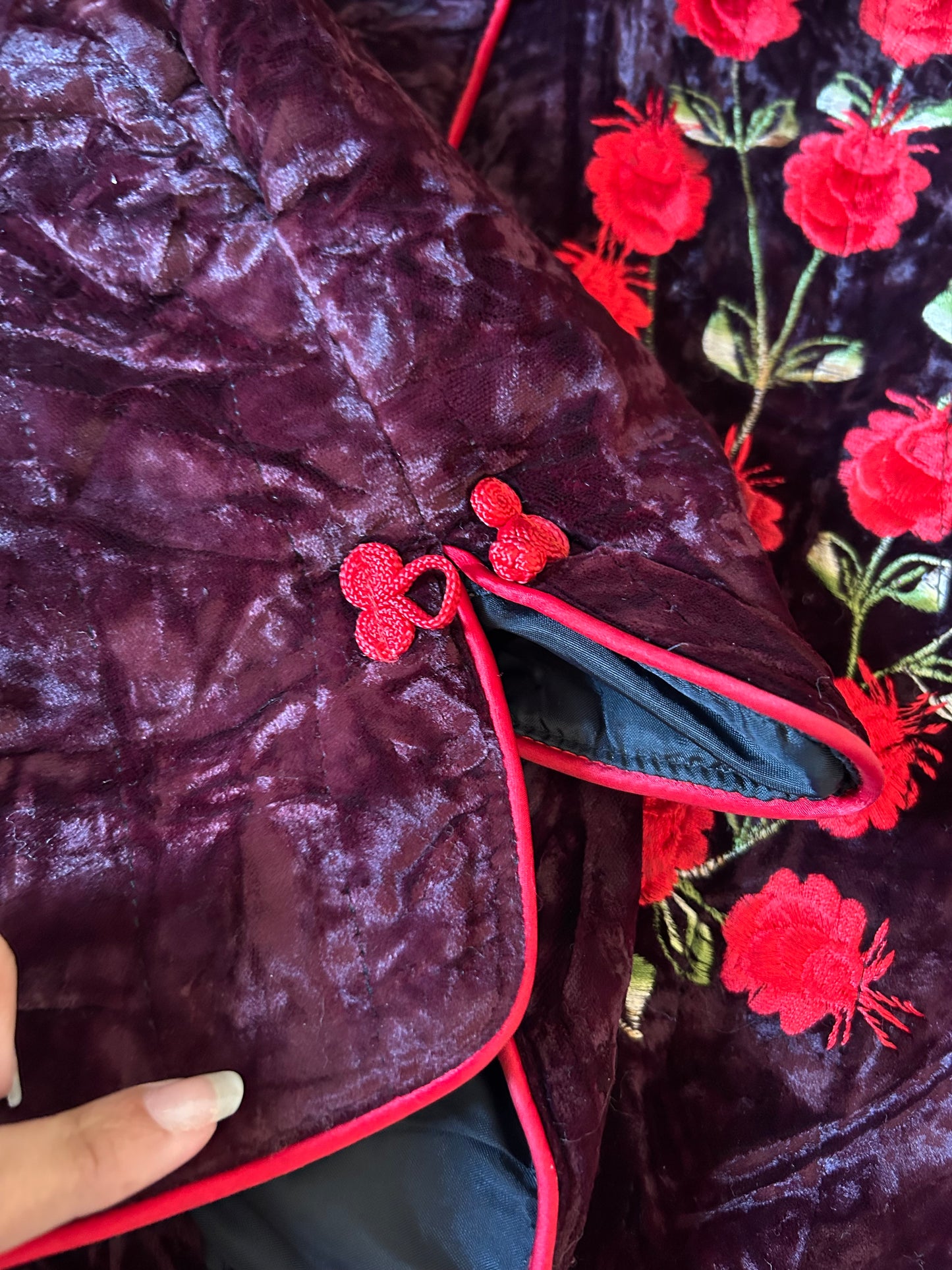 Vintage Chinese Style Velvet Shaket