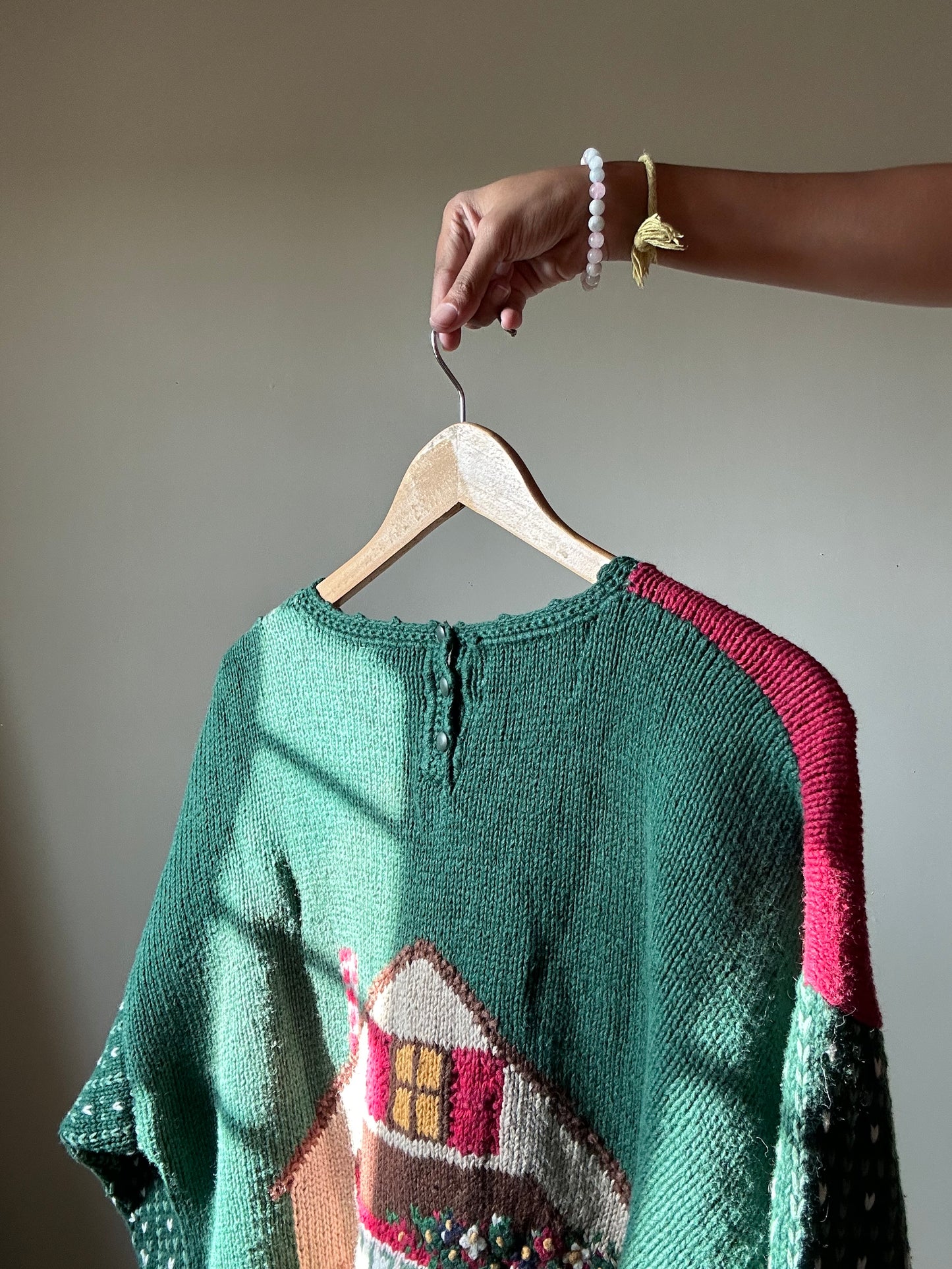 Signatures By Northern Isles Vintage Little House Pullover