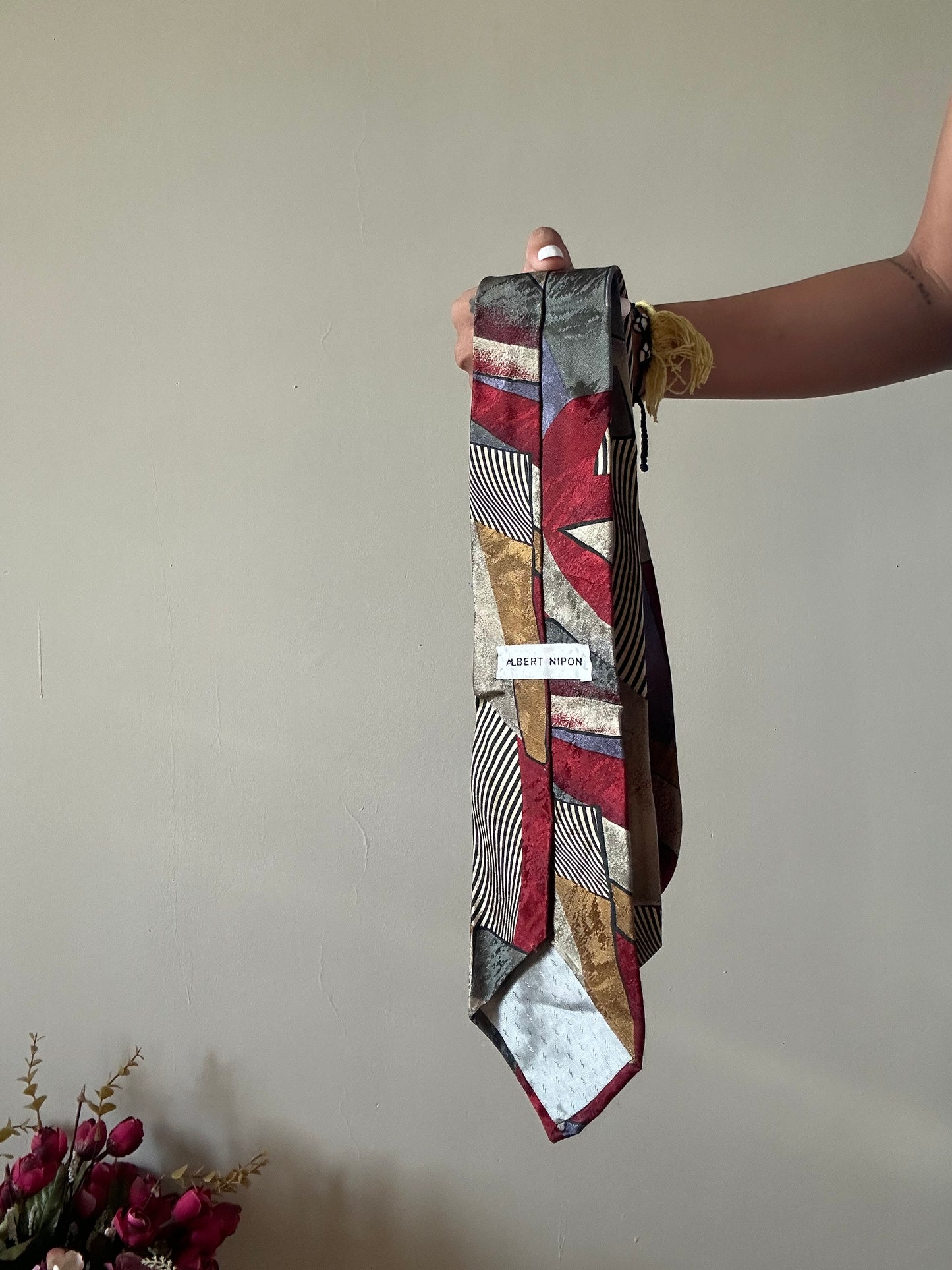 Albert Nipon Vintage Tie