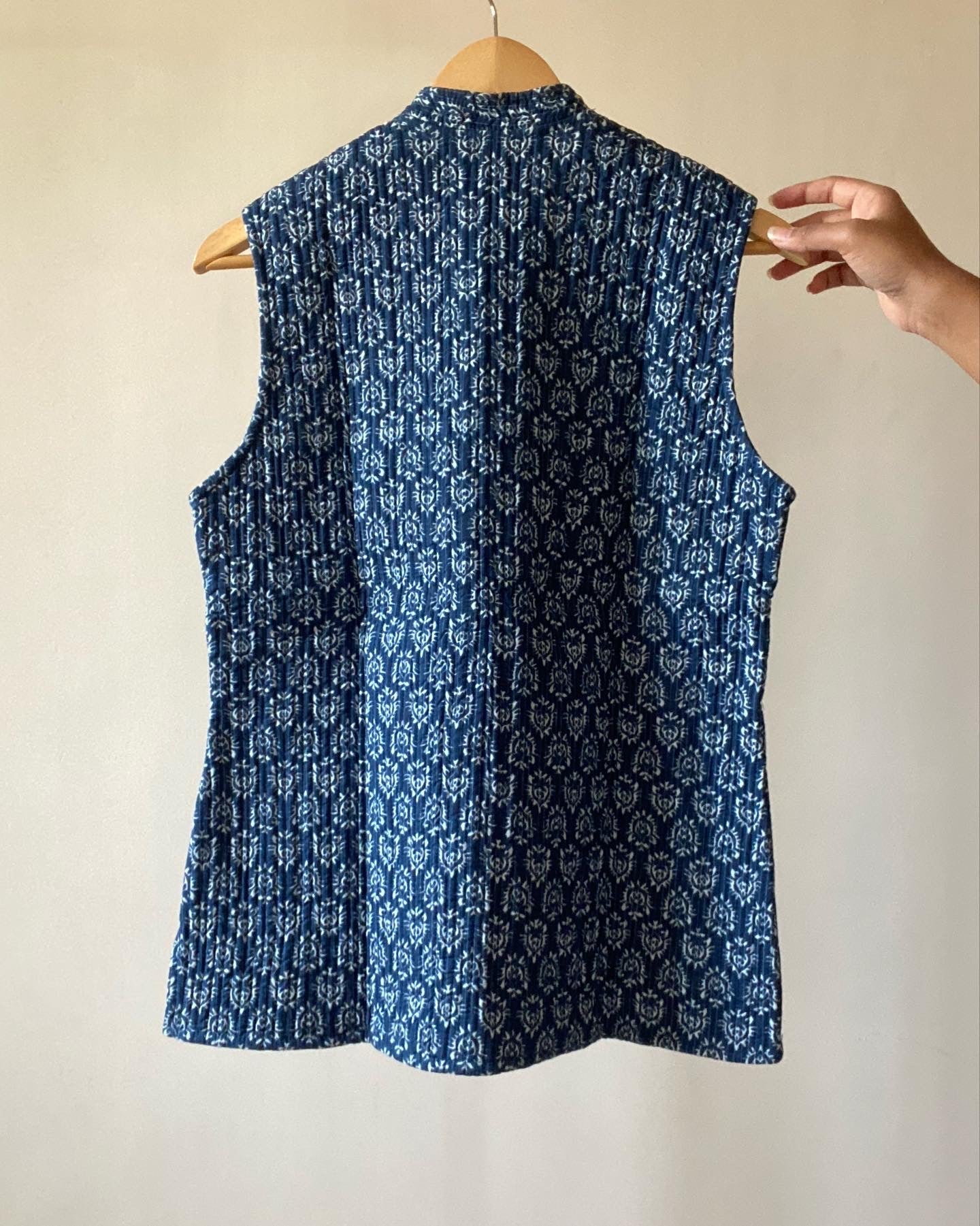 Cotton Quilted Reversible Classic Floral Indigo Vest