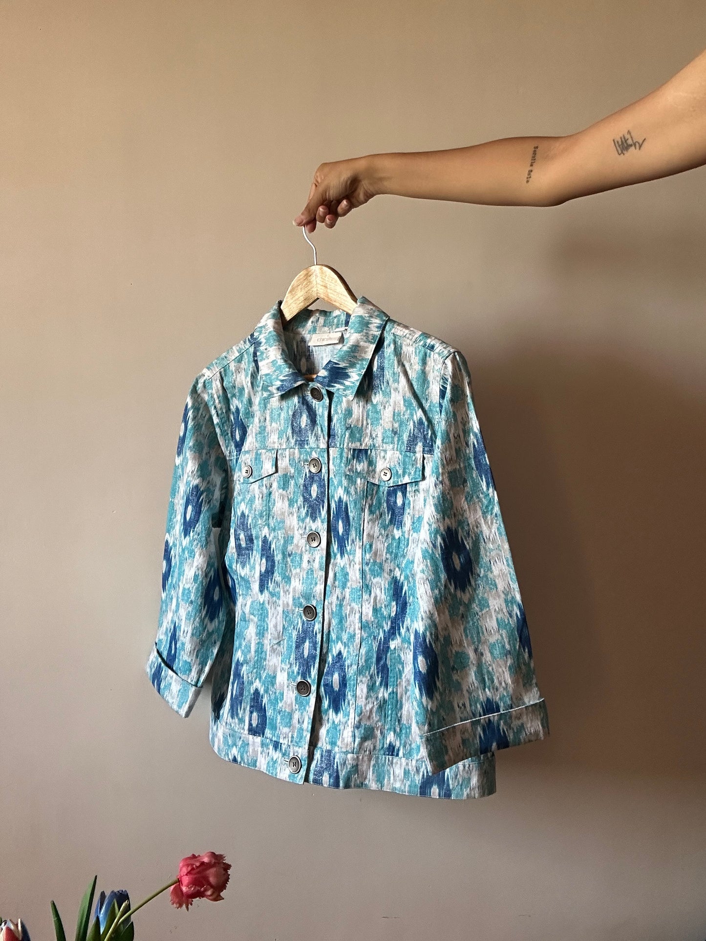 Chico’s Vintage Printed Shaket With Shimmer