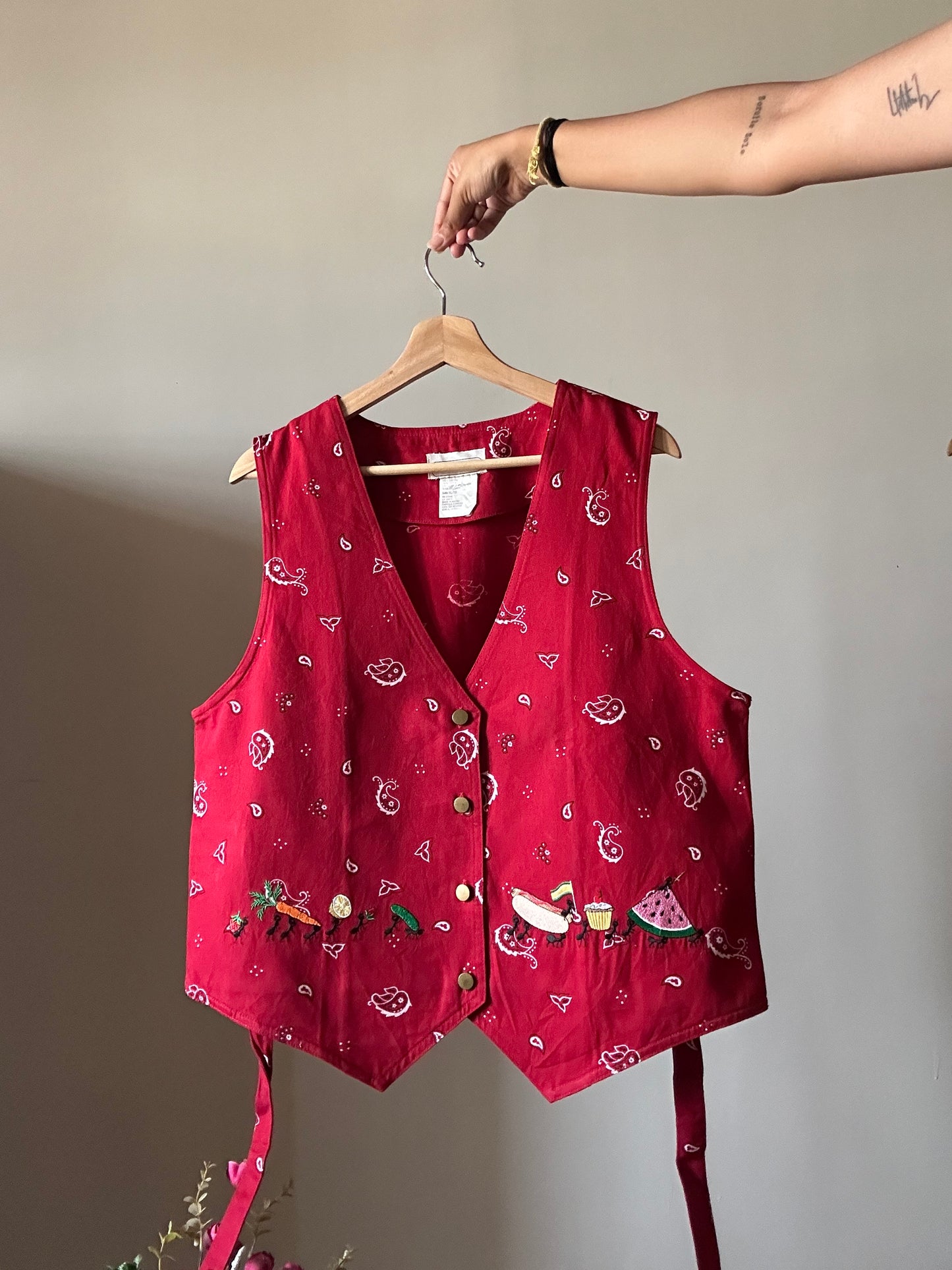 Mandal Bay Vintage Embroidered Vest