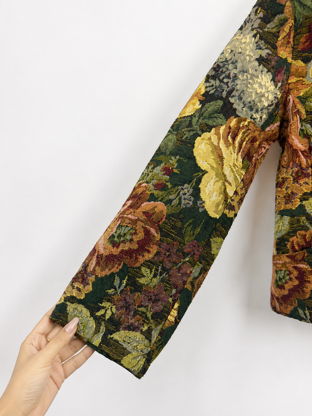 Vintage Rose Manor Tapestry Blazer