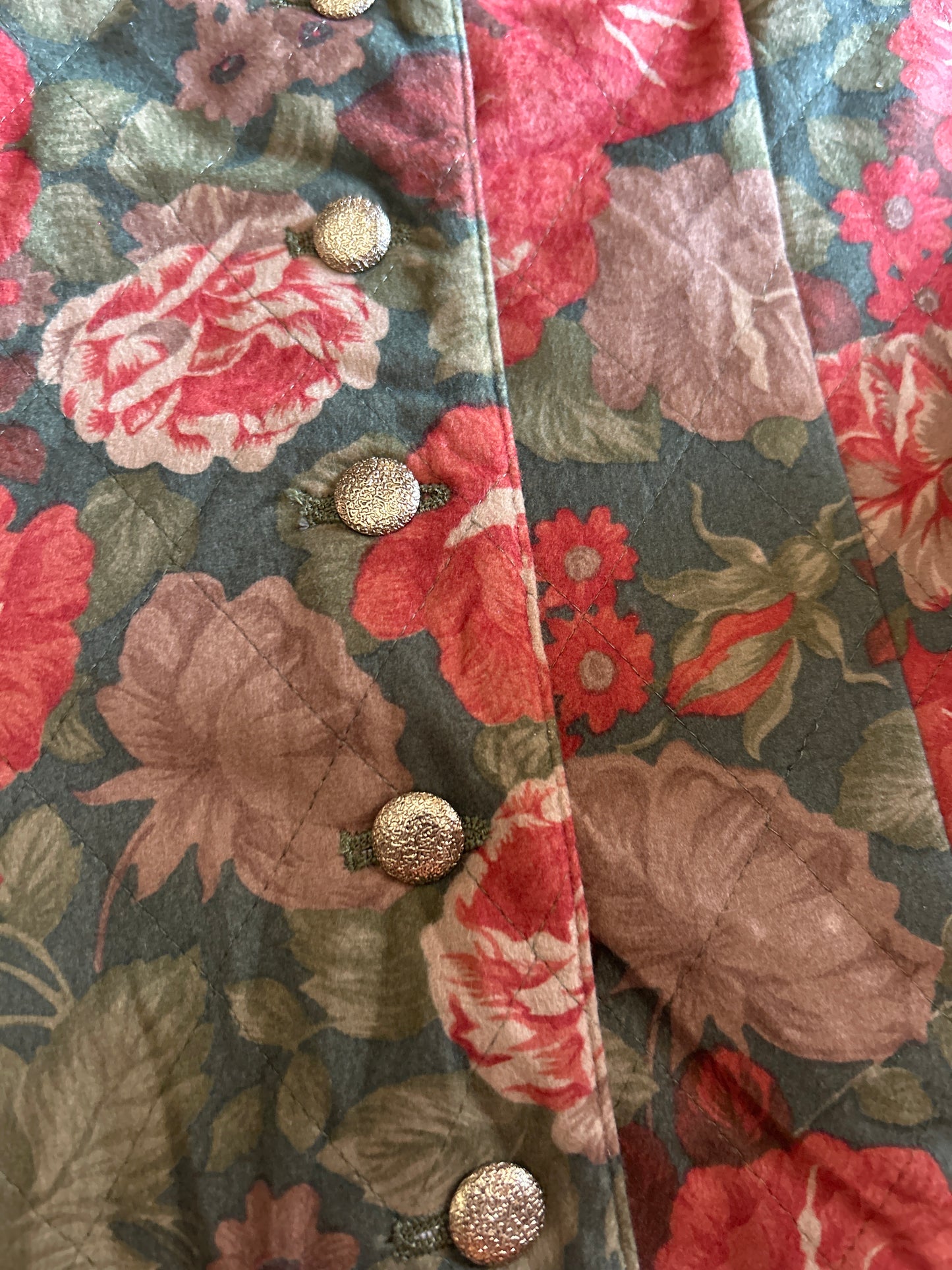 Vintage British Floral Quilt Diamond Design Vest