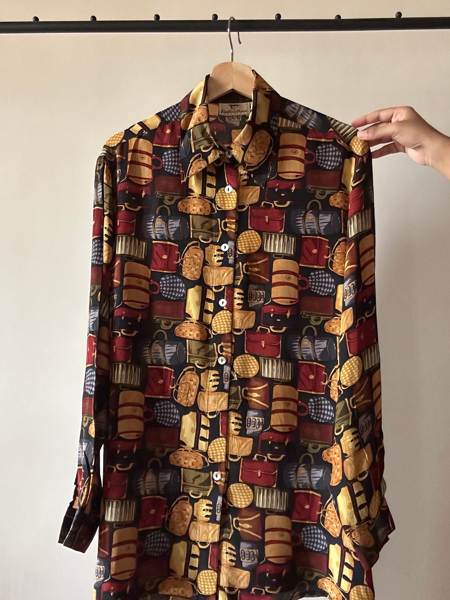 Silk Vintage Shirt With Bags Print