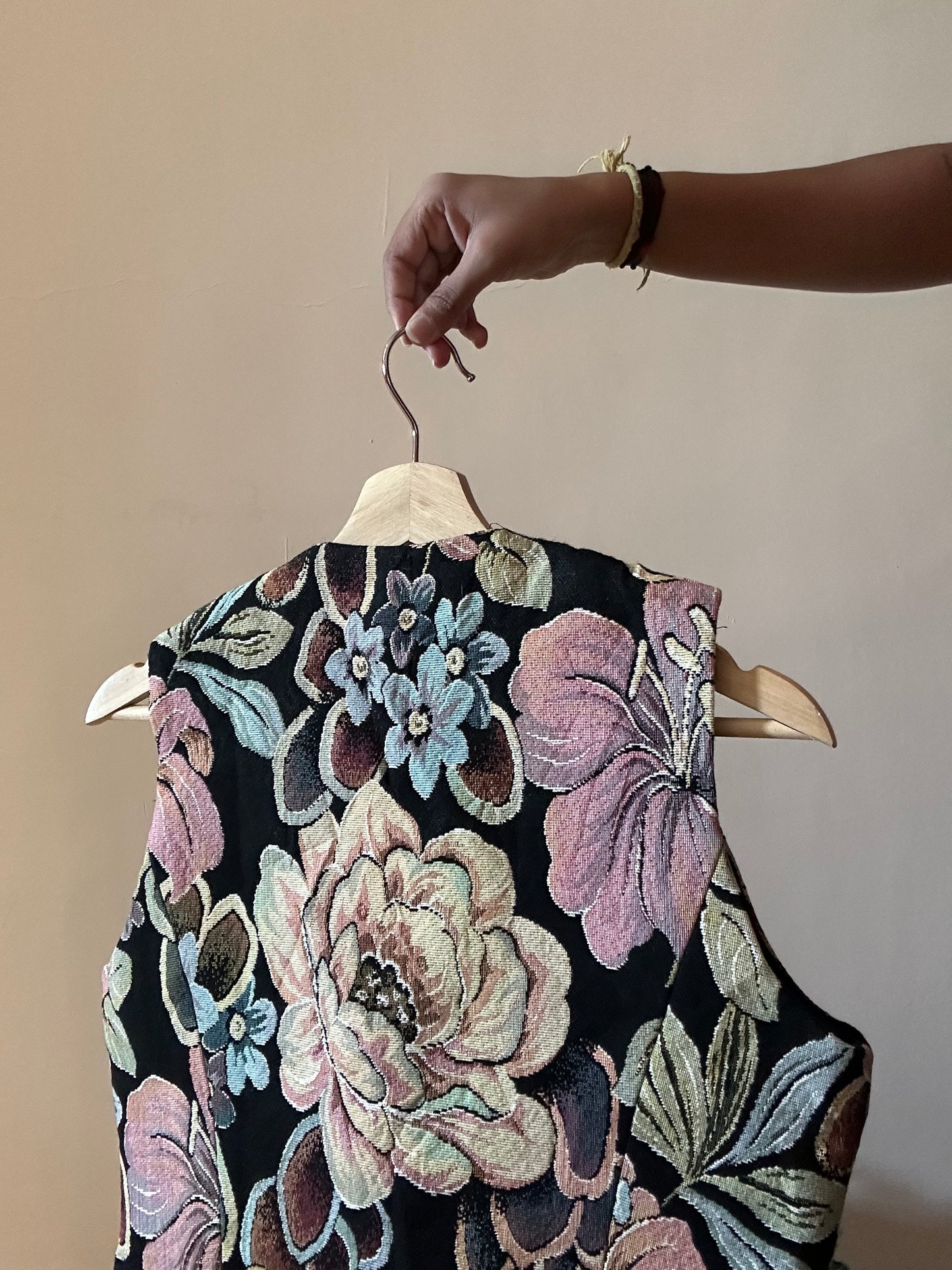 Vintage Doncaster Jacquard Floral Vest