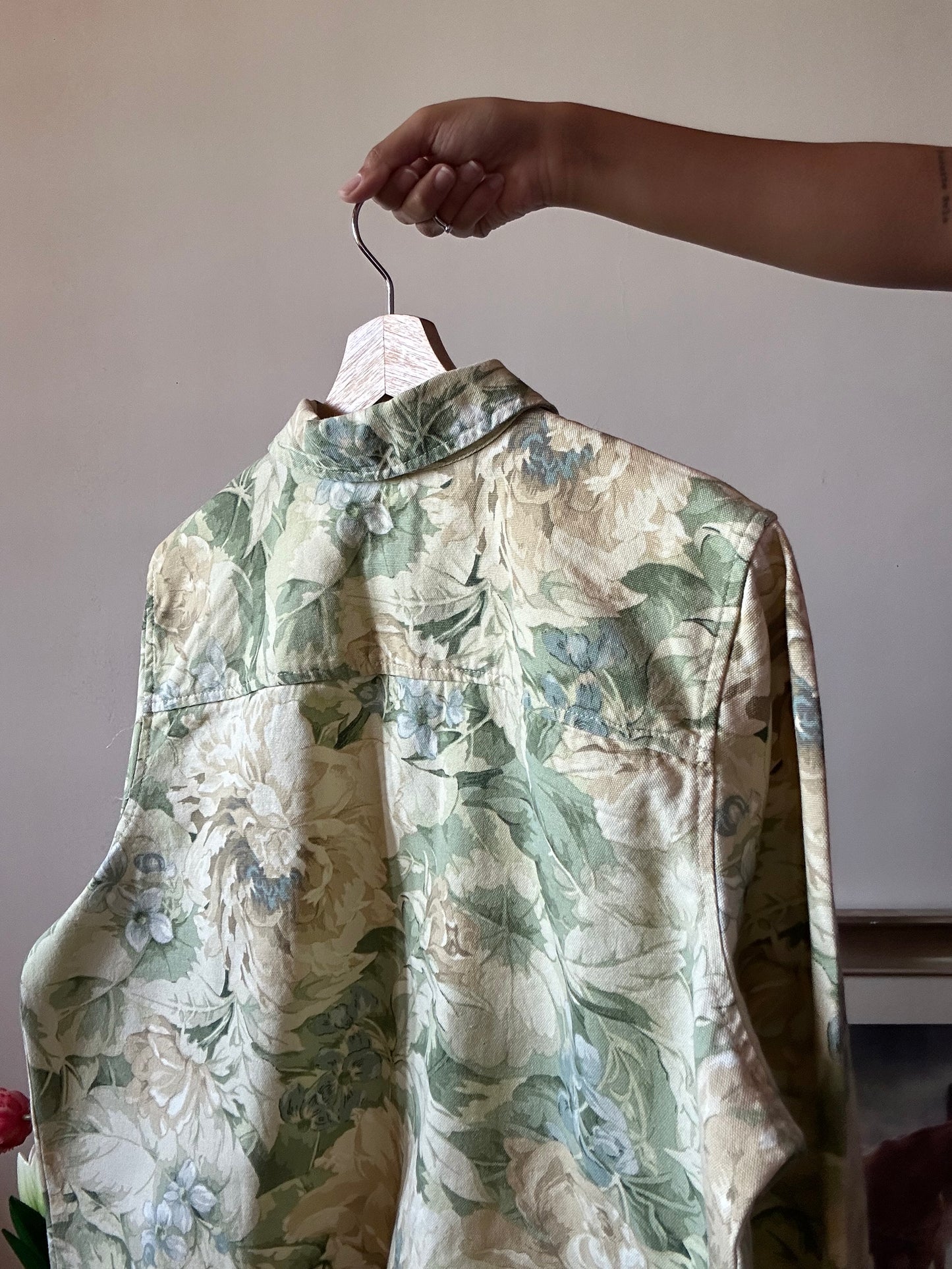 Coldwater Creek Vintage Floral Shaket
