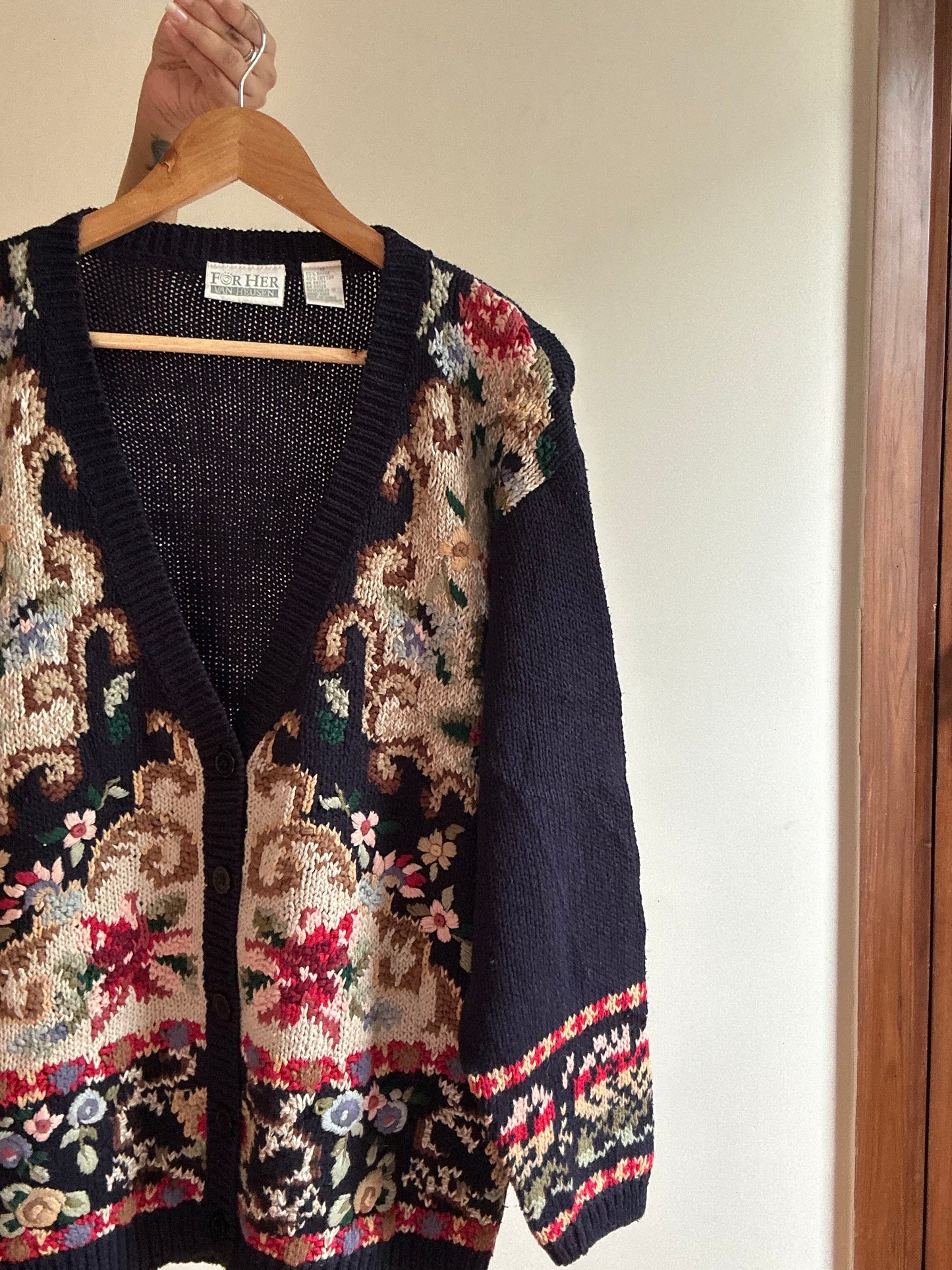 Vintage Van Heusen Knit Cardigan With Embroidery