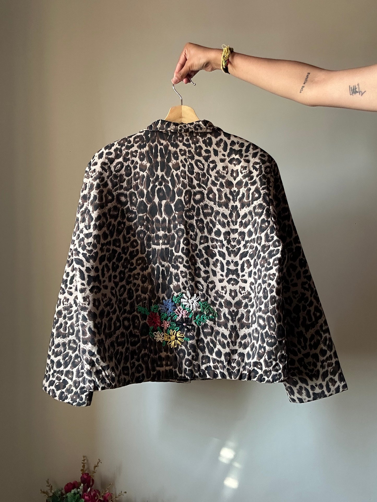 Vintage Cheetah Print And Embroidered Lightly Quilted Shaket